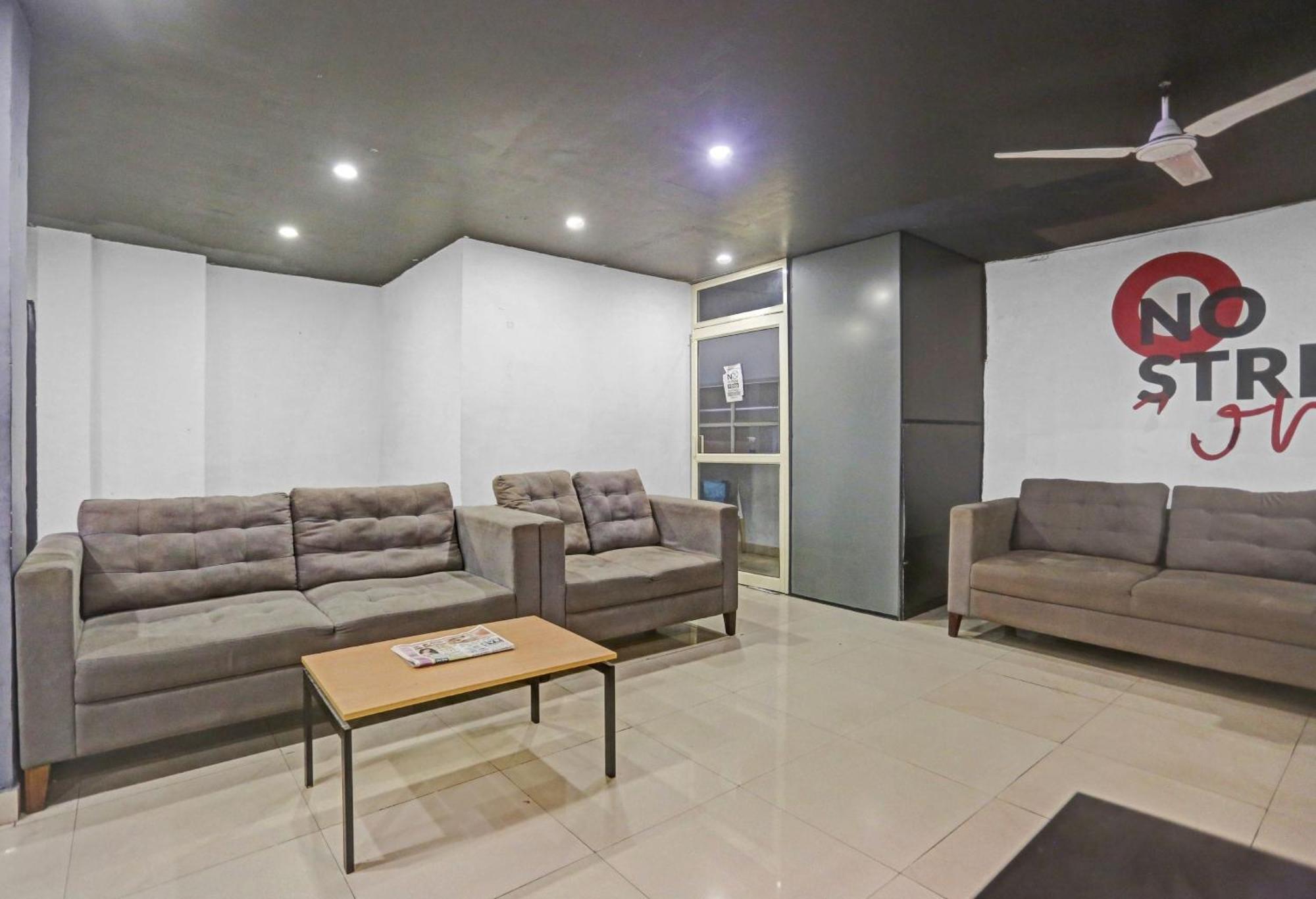 Townhouse Nangal Raya Pankha Road New Delhi