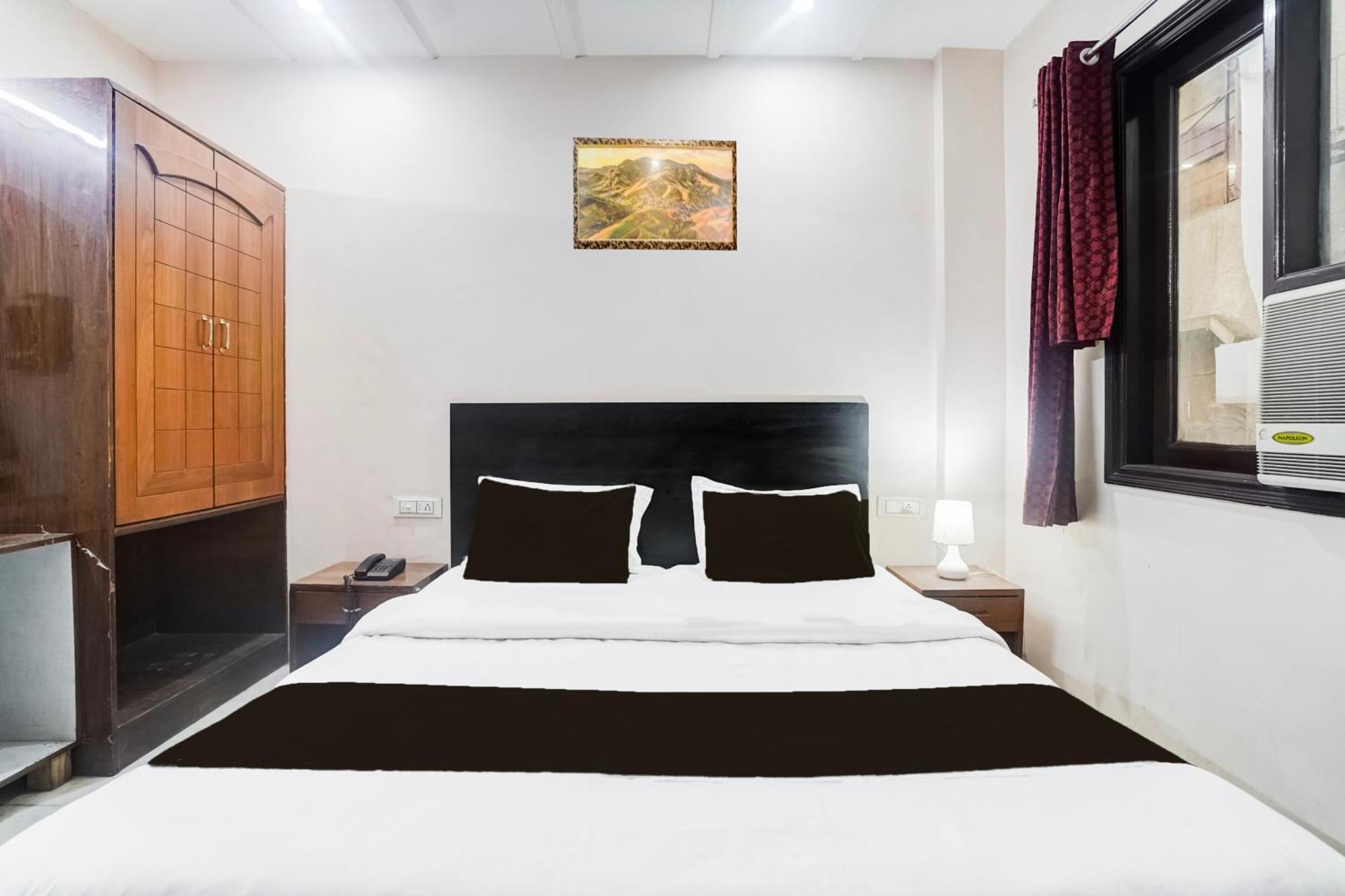 Hotel O De Gold Karol Bagh 3*