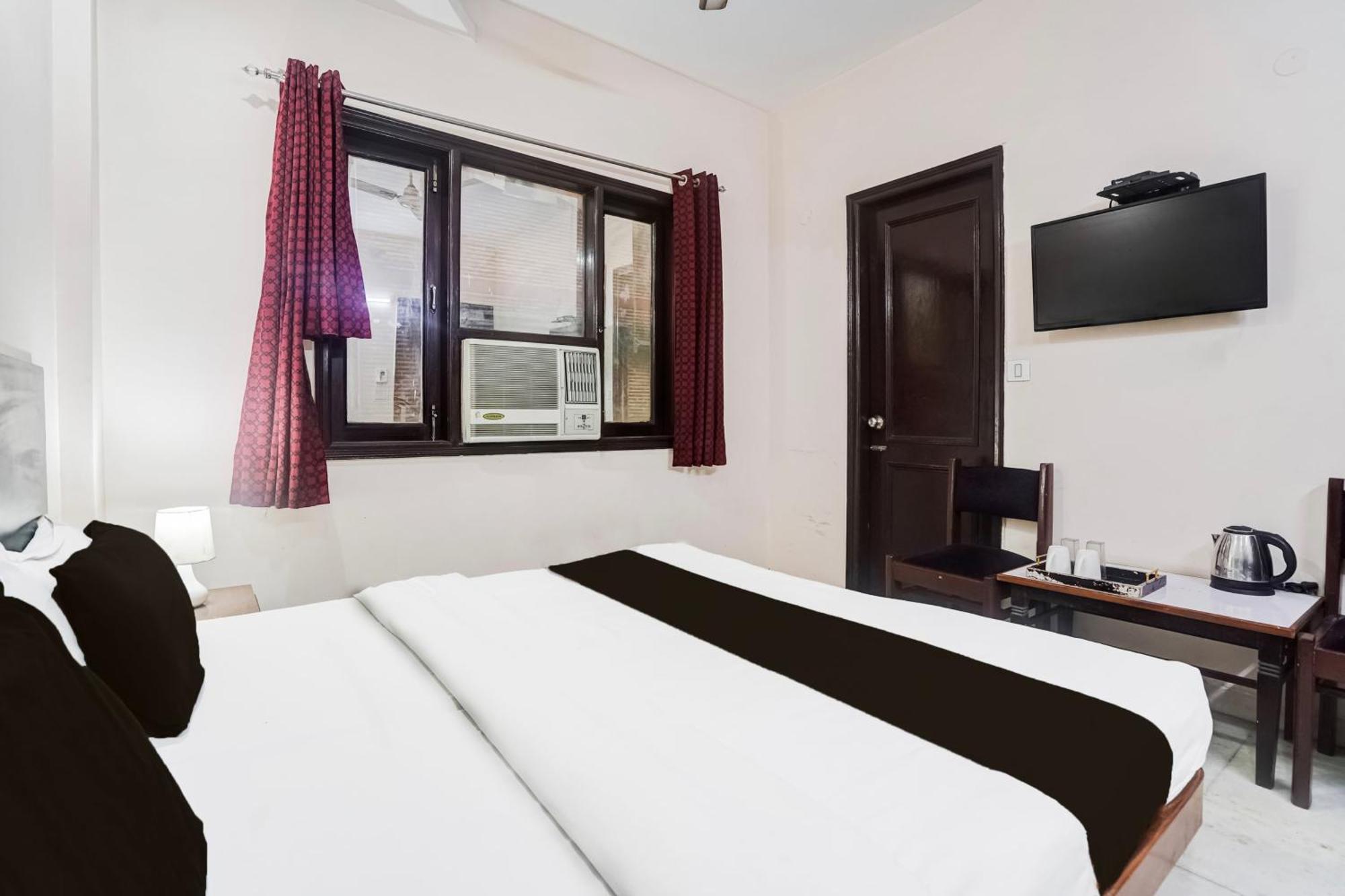 Hotel O De Gold Karol Bagh 3*