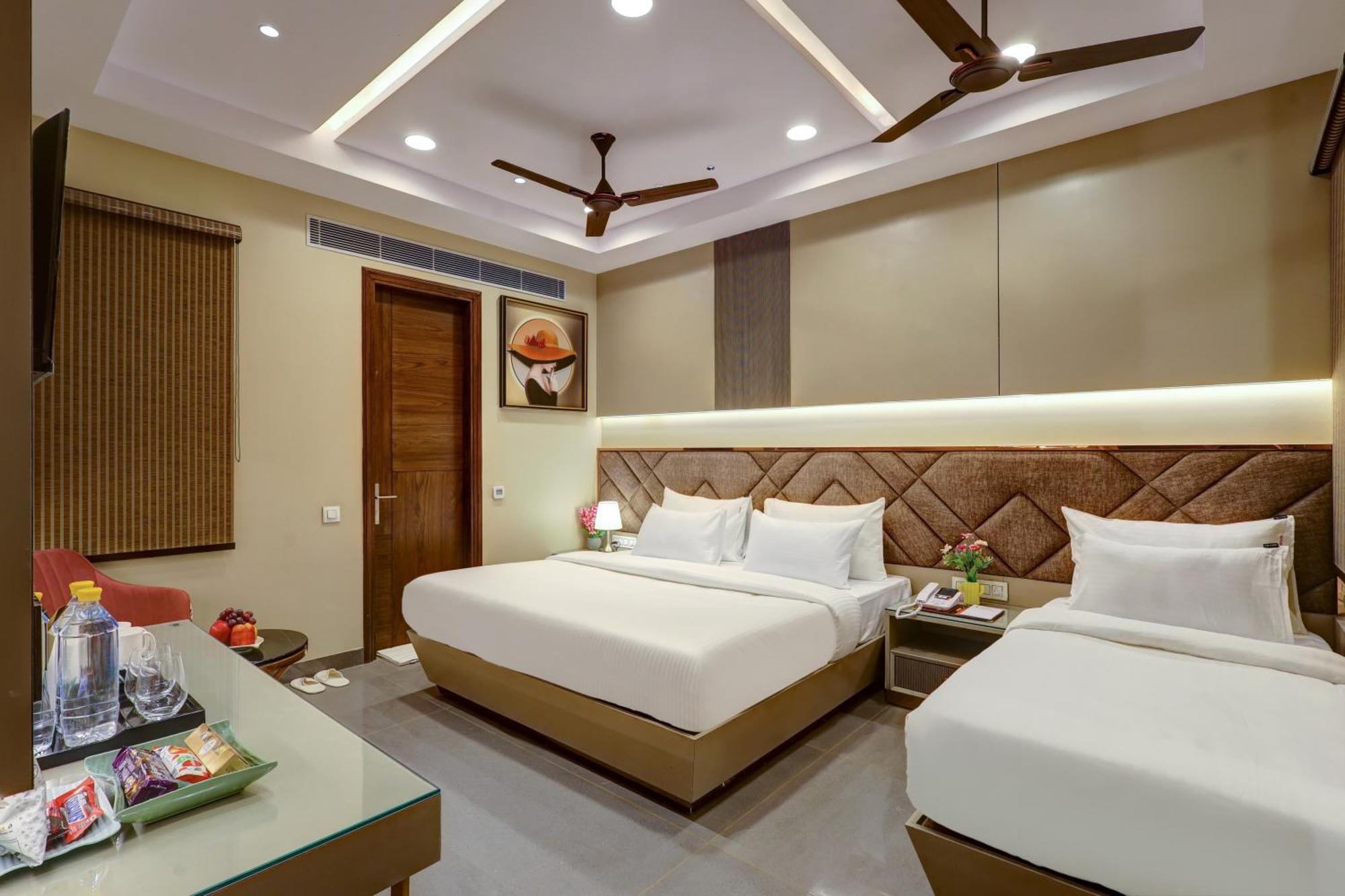 The Viking - Luxury Living Steps Away From New Delhi & Connaught Place 4* New Delhi