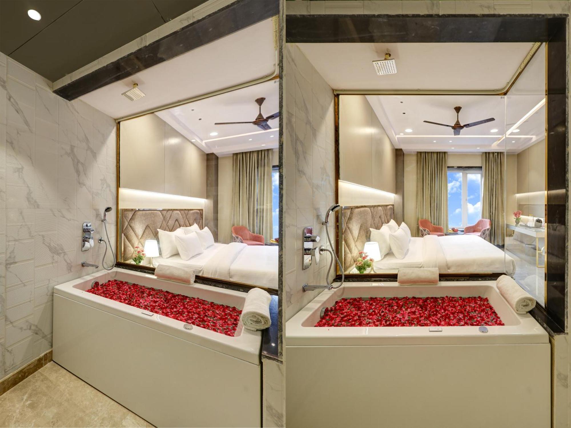 The Viking - Luxury Living Steps Away From New Delhi & Connaught Place 4*