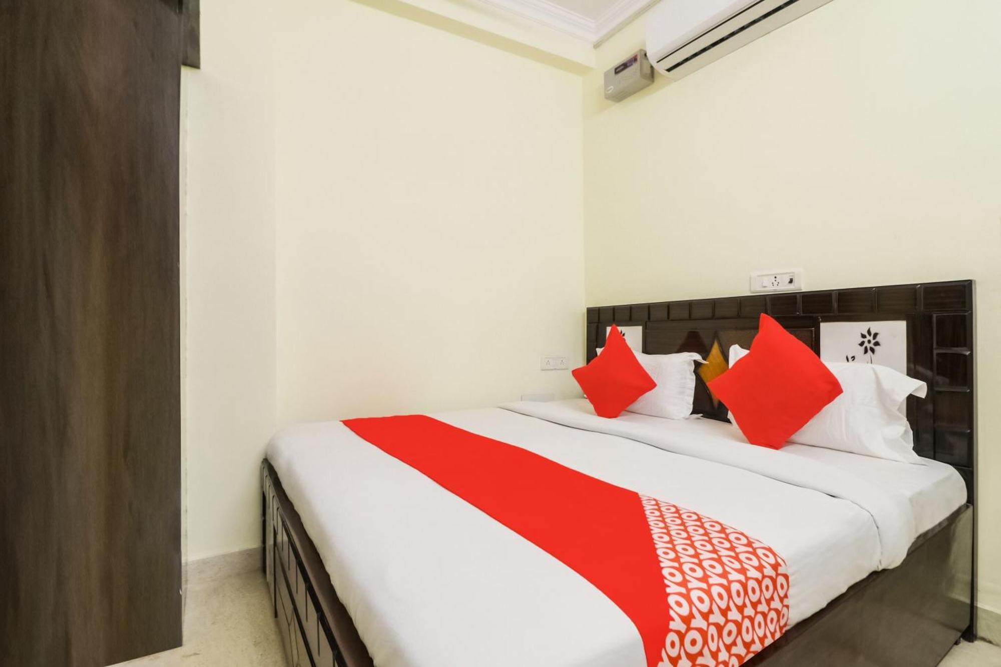 Hotel Golden Bridge 3*