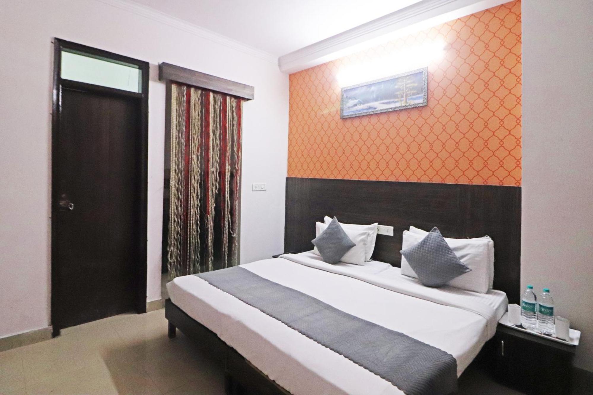 Hotel The Nines By The Premium