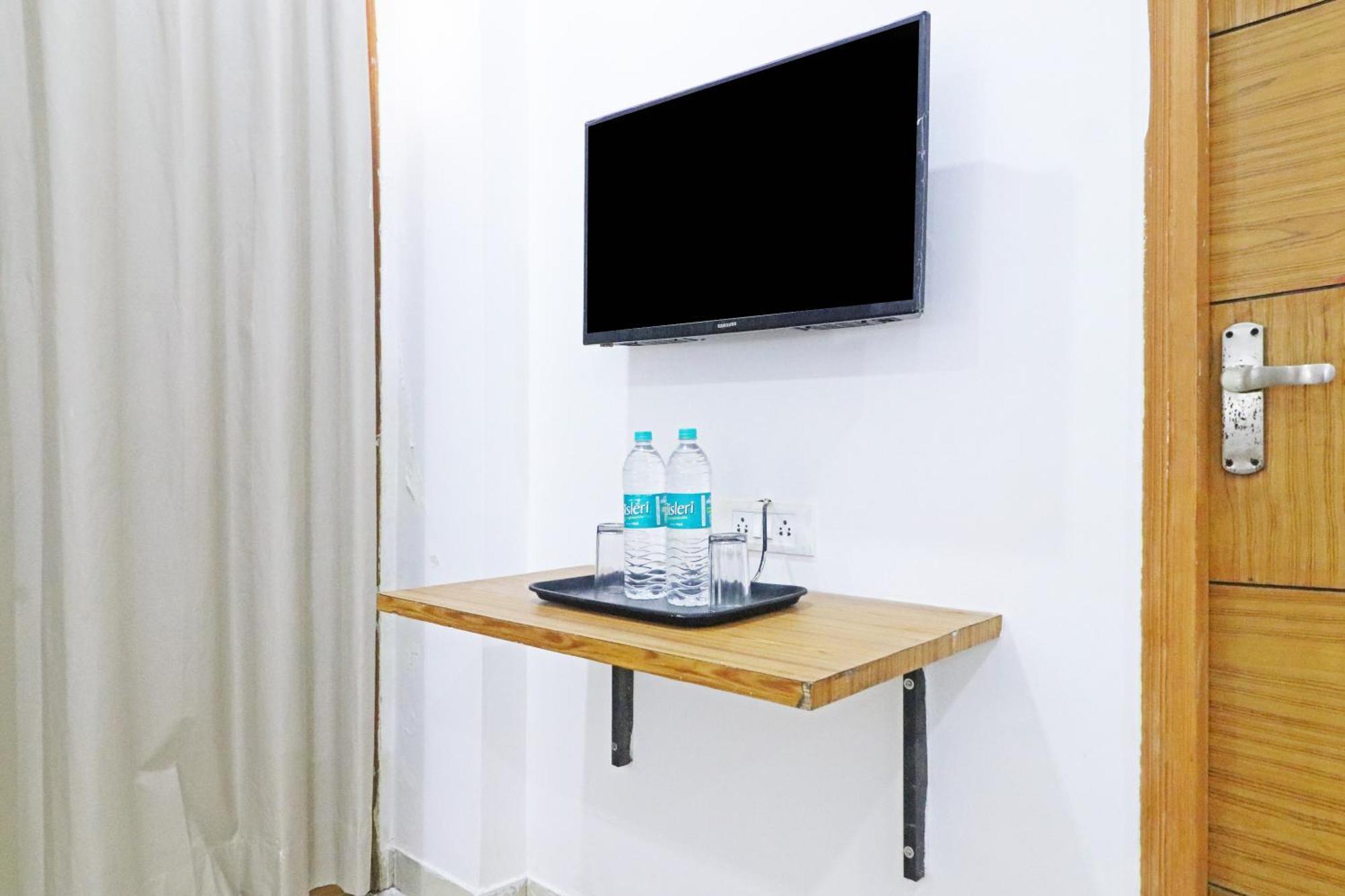 Hotel Trendy Residency - Couple Friendly 3*