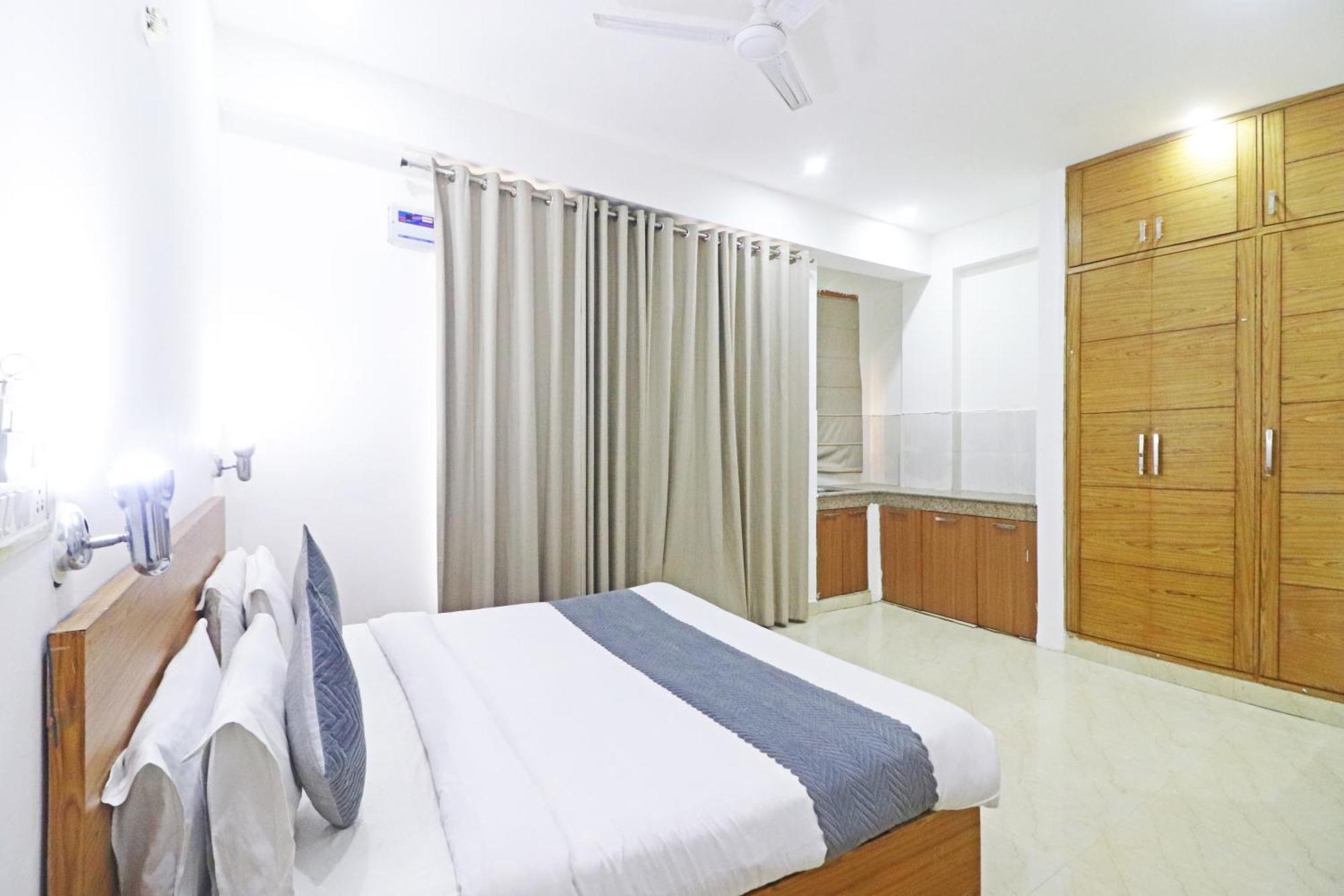 Trendy Residency - Couple Friendly Hotel