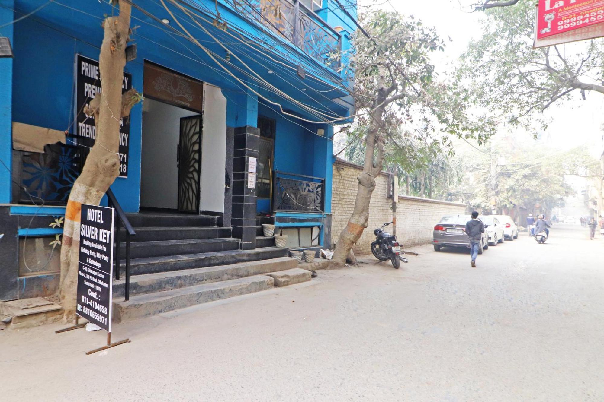 Trendy Residency - Couple Friendly Hotel 3*
