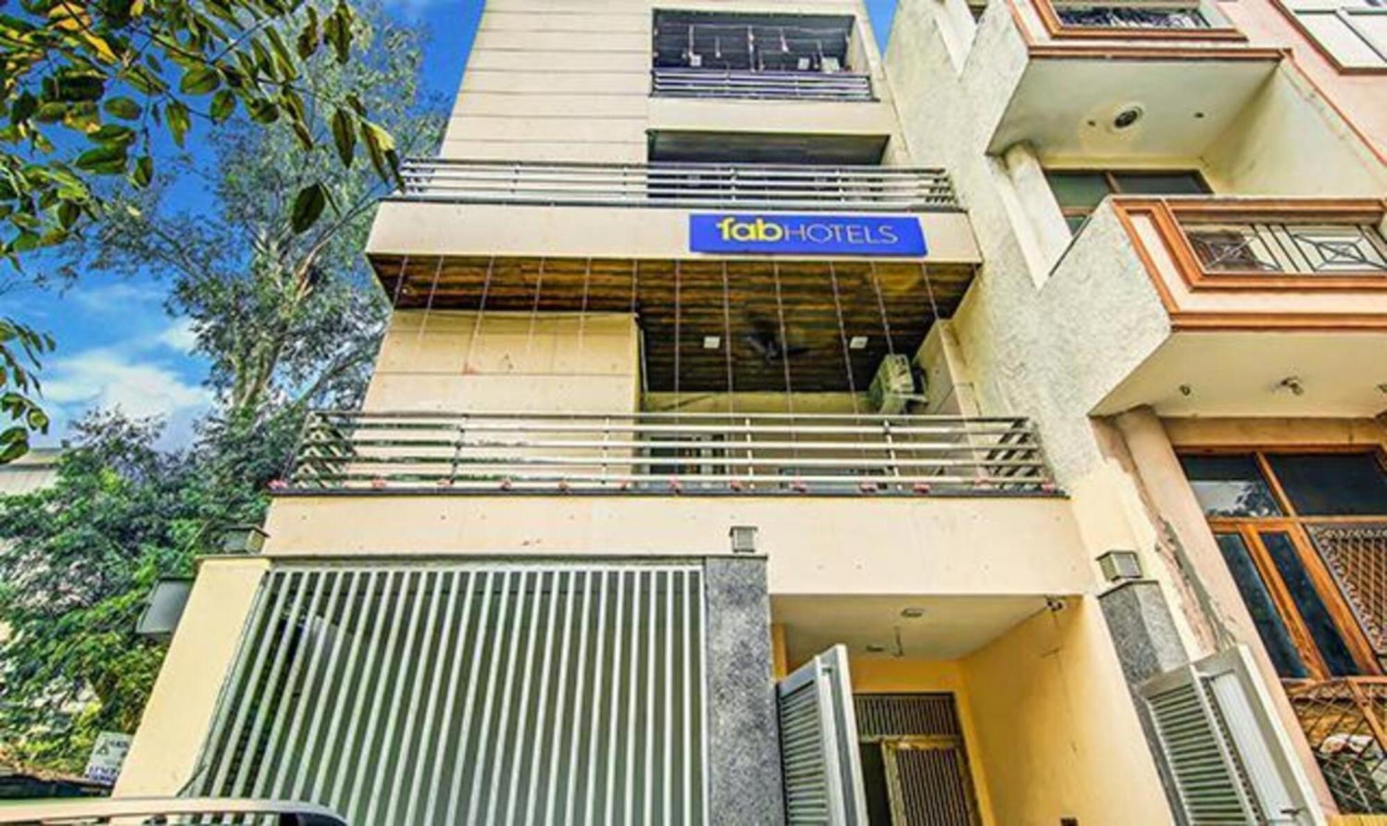 Hotel Fabhotel F-aloyd Lajpat Nagar 3*