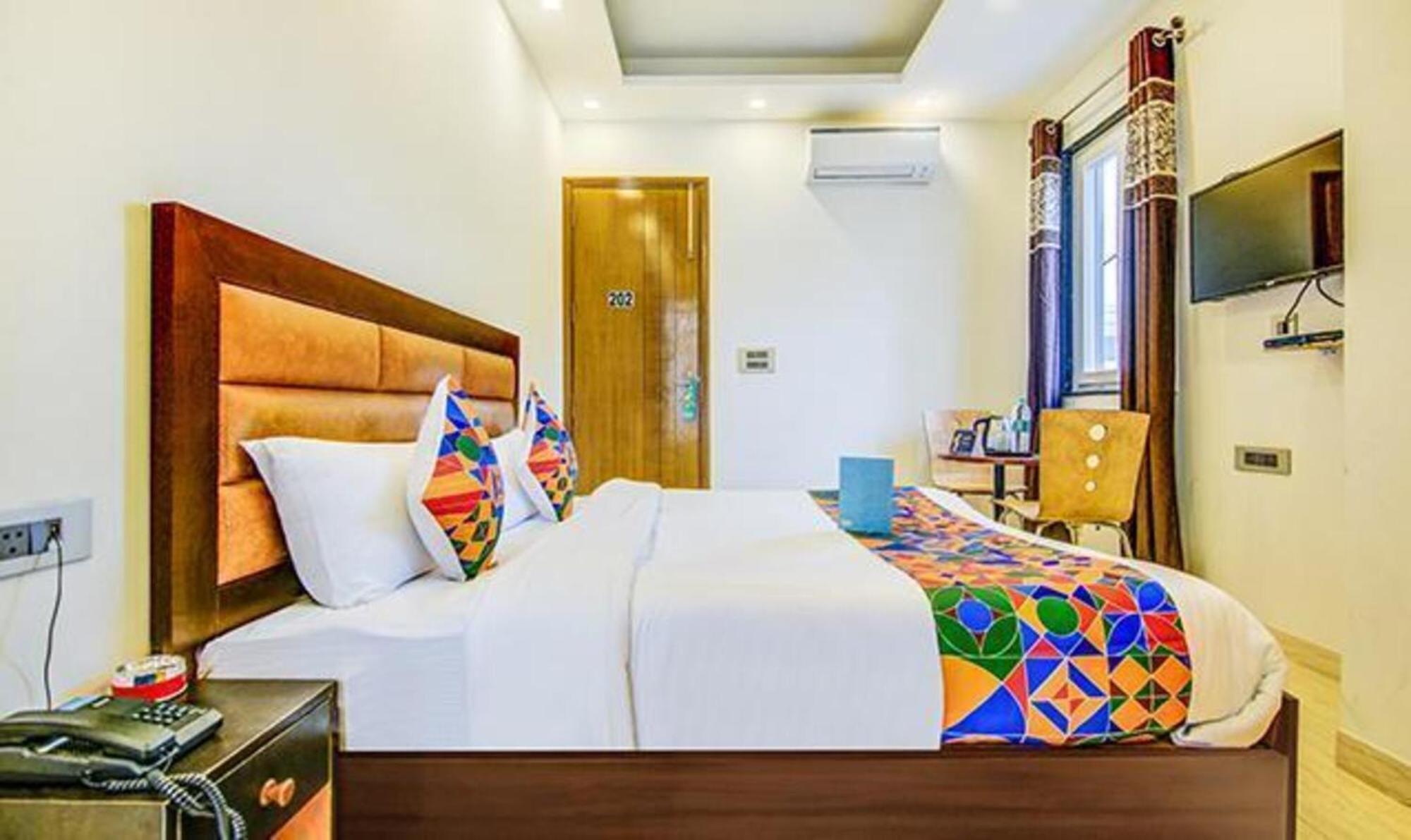 Fabhotel F-aloyd Lajpat Nagar 3*
