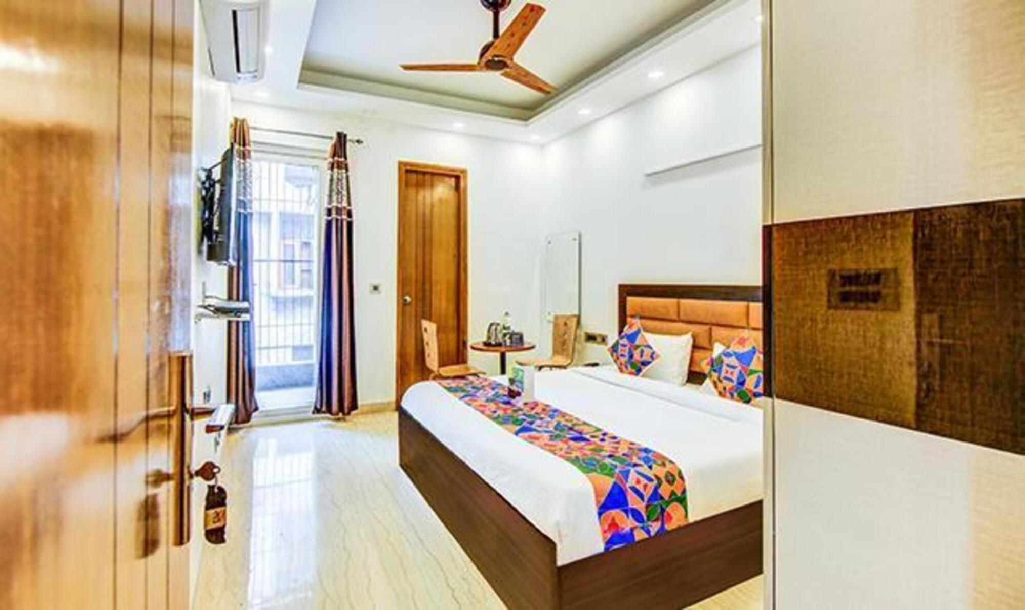 Hotel Fabhotel F-aloyd Lajpat Nagar 3*