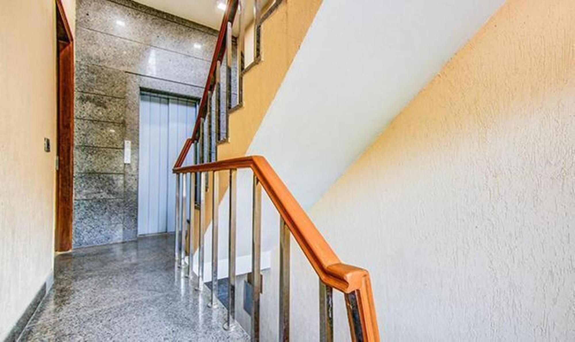 Fabhotel F-aloyd Lajpat Nagar Hotel New Delhi