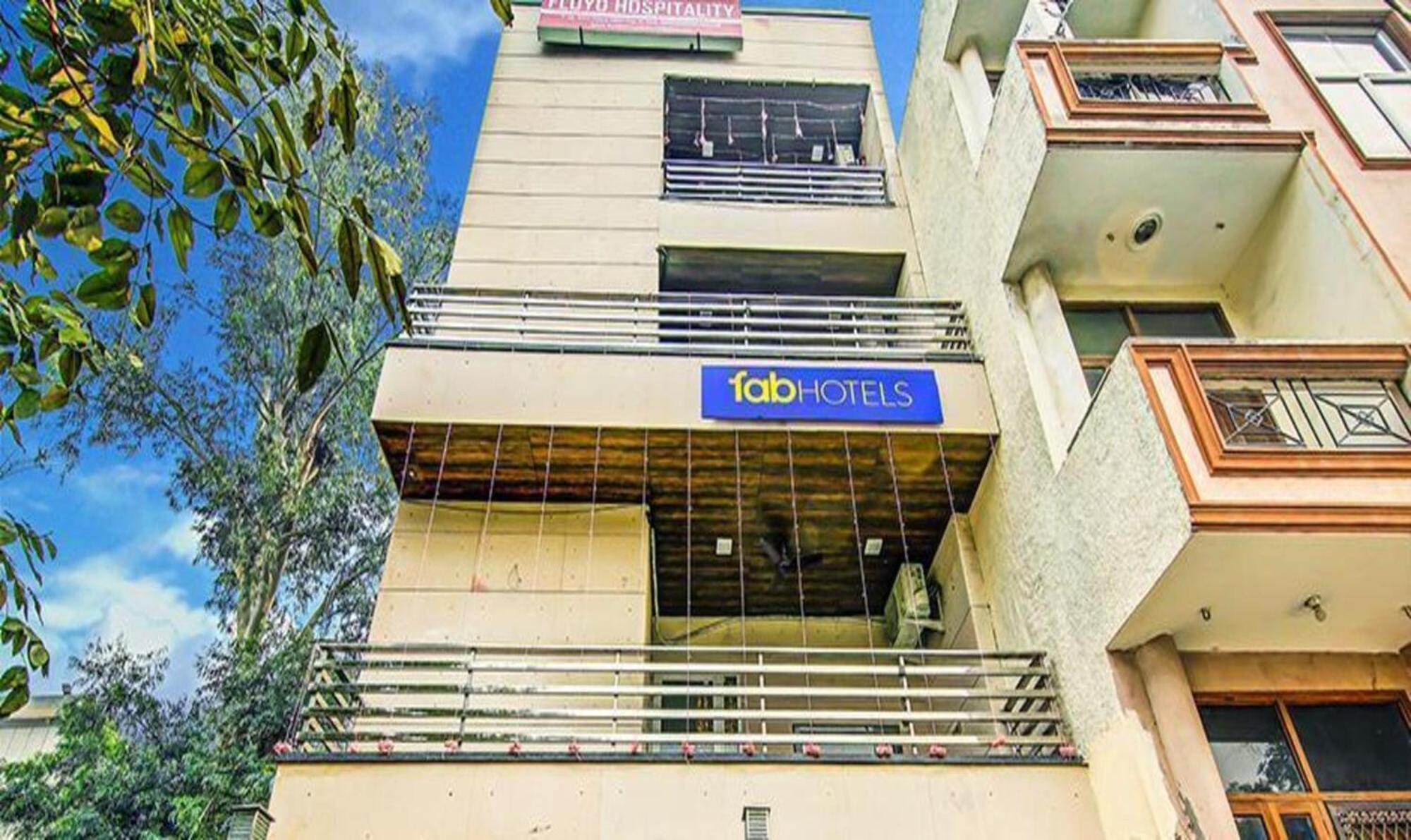 Hotel Fabhotel F-aloyd Lajpat Nagar 3*