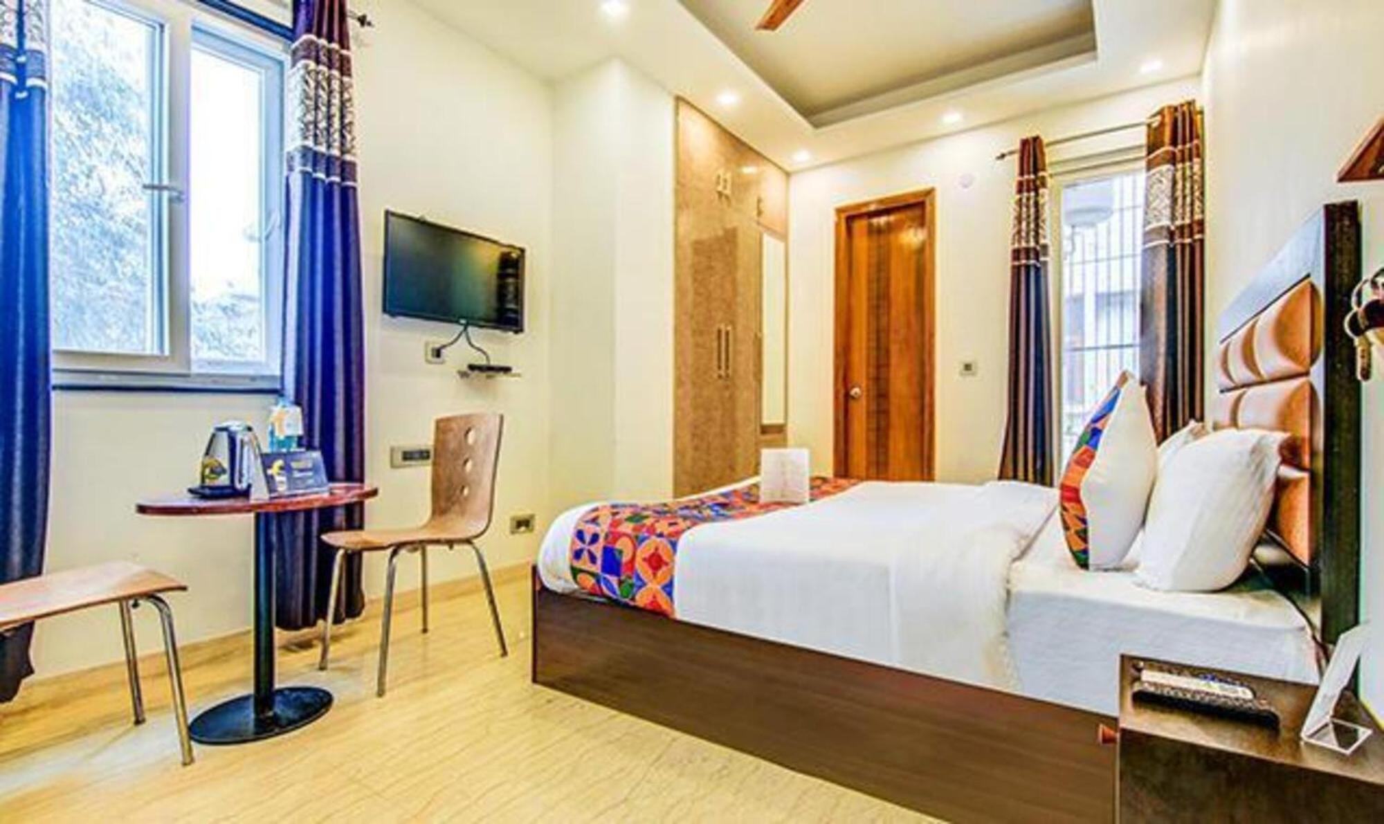 Fabhotel F-aloyd Lajpat Nagar New Delhi