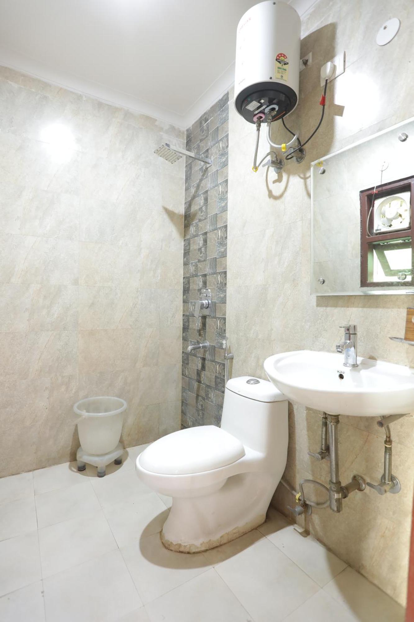 New Punjab Luxury New Delhi