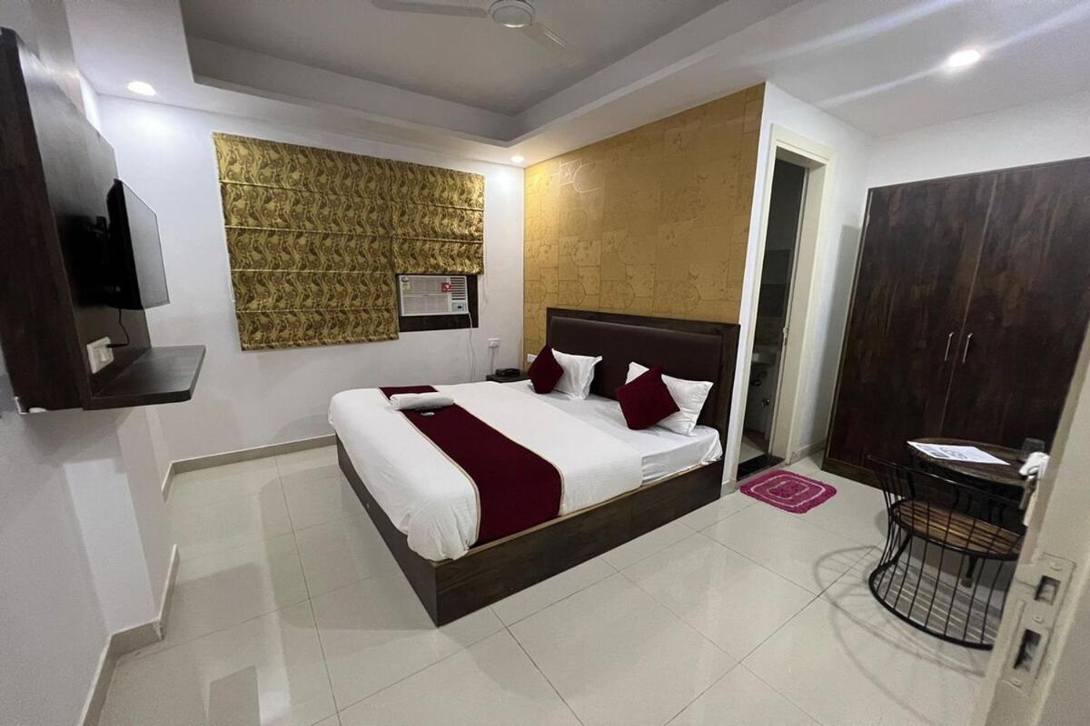 New Punjab Luxury New Delhi