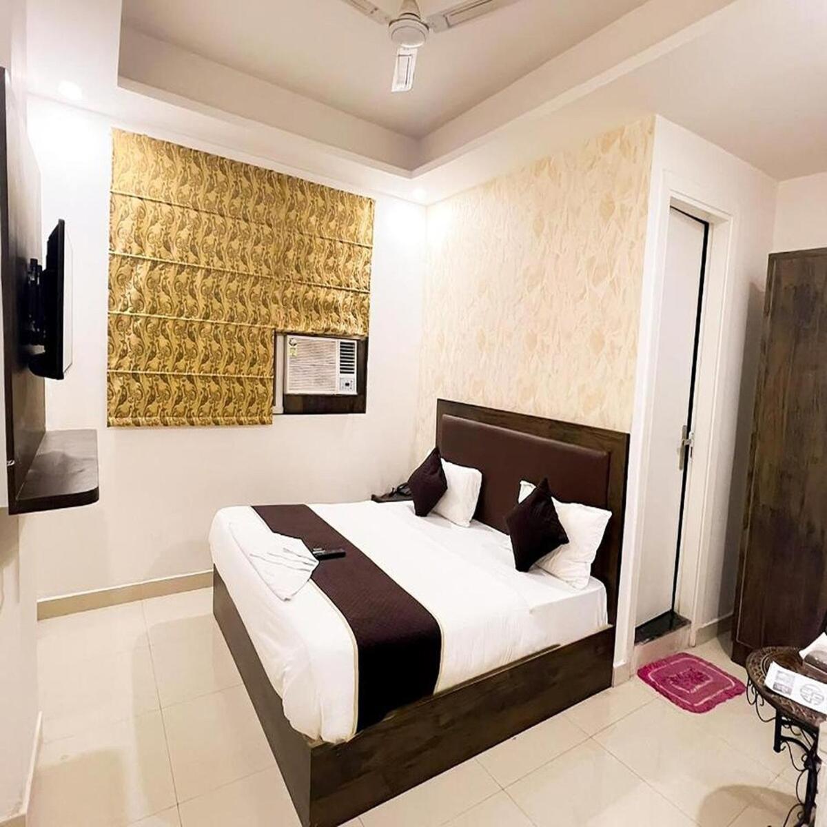 New Punjab Luxury 4*
