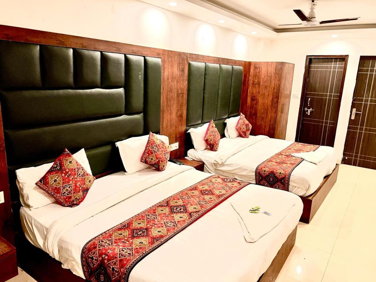 Royal Tej Plaza Near Igi Airport Delhi Hotel 4*