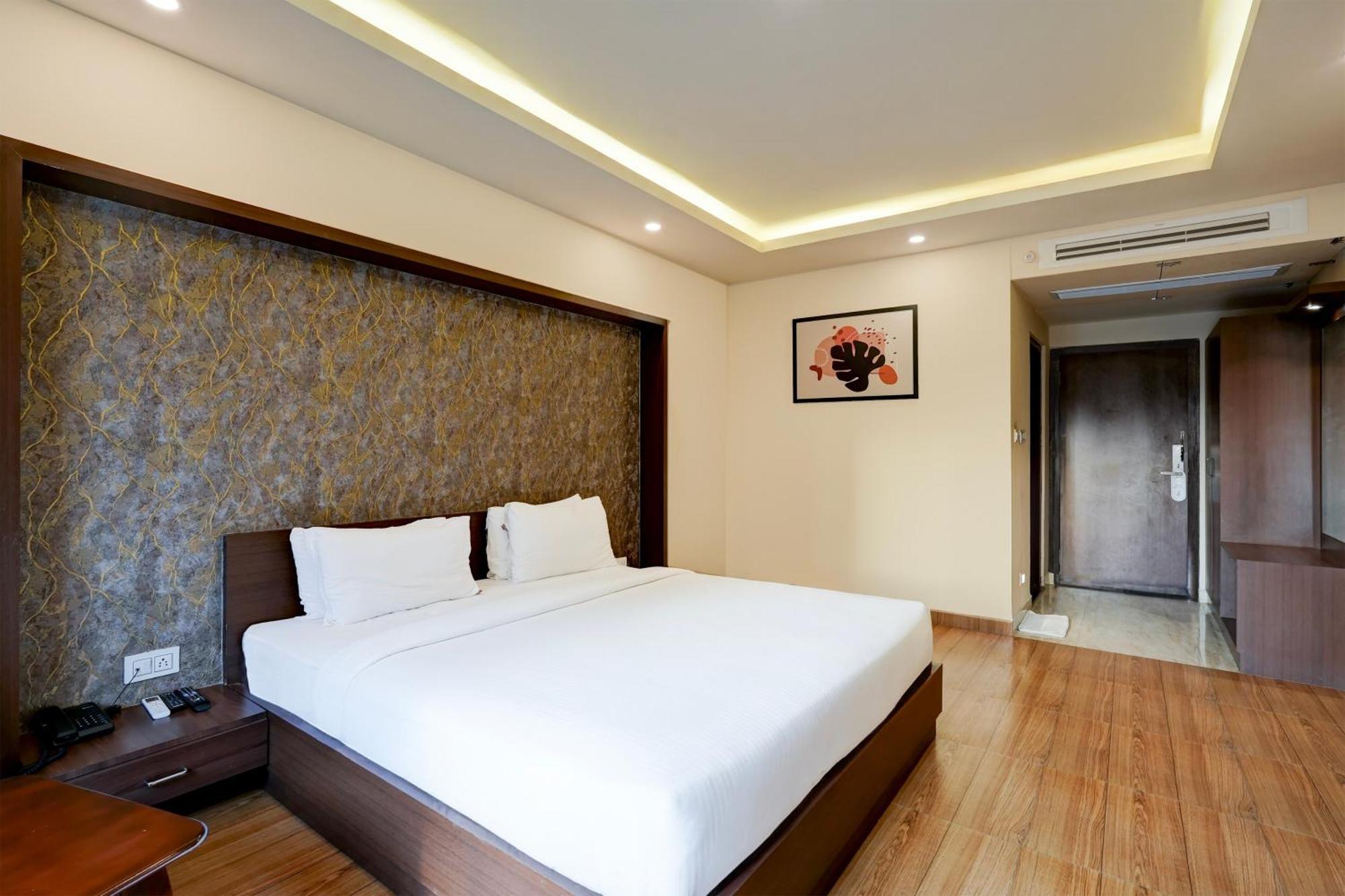 Le Mount Near Delhi Airport Hotel Nova Deli