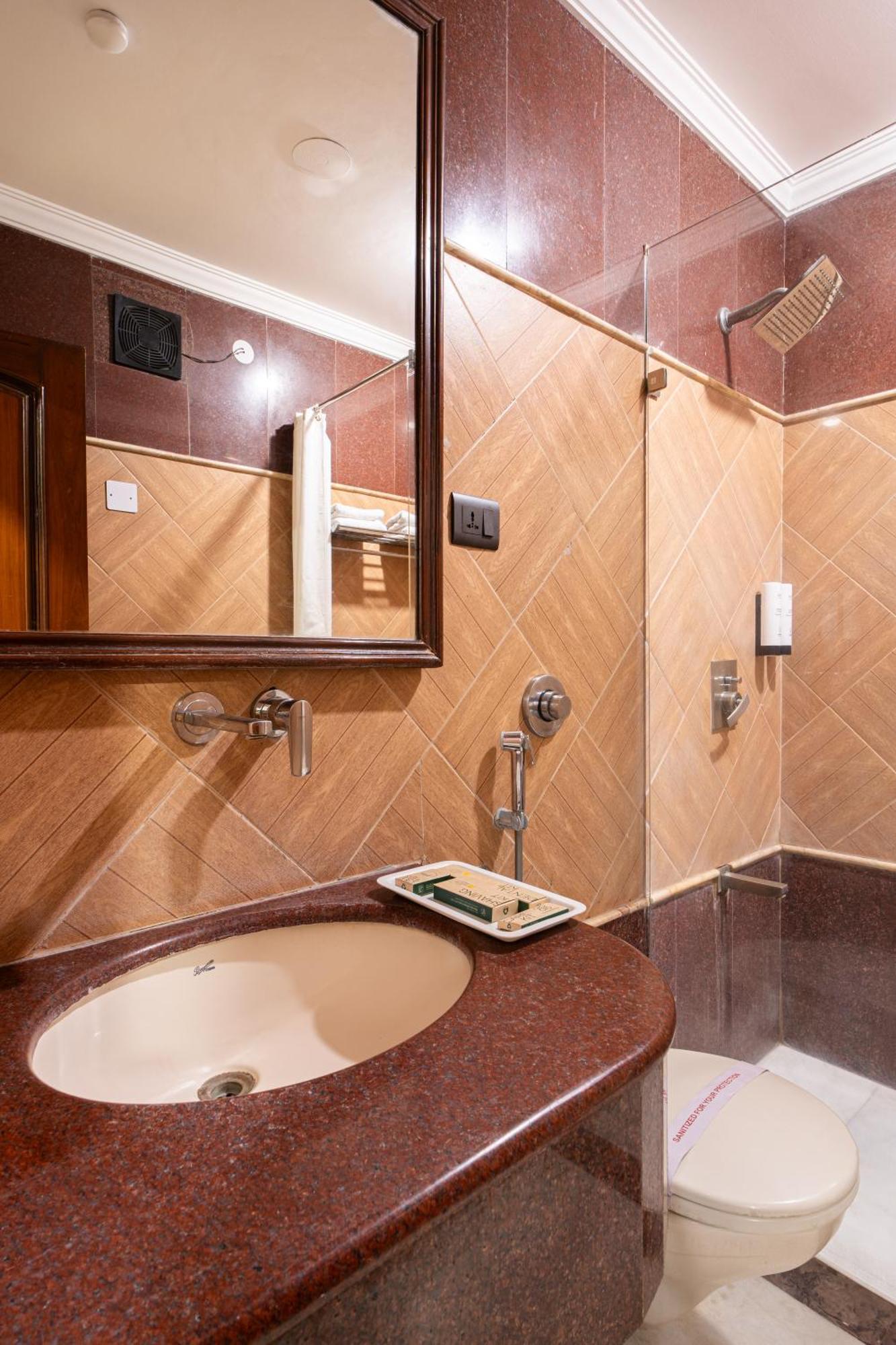 Sunstar Grand 3*