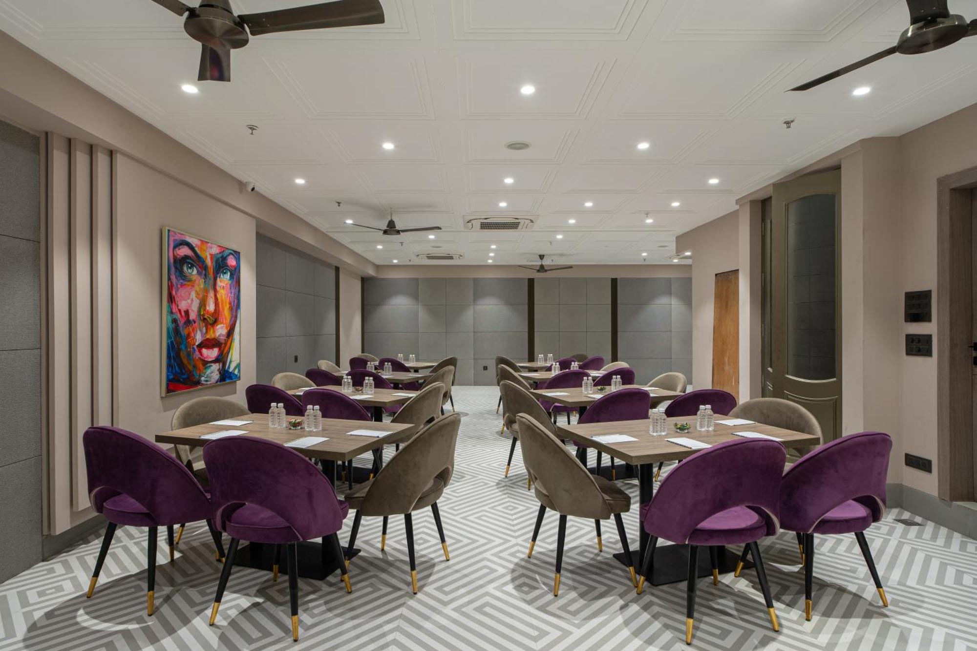 Sunstar Grand Hotel Delhi (National Capital Territory of India)