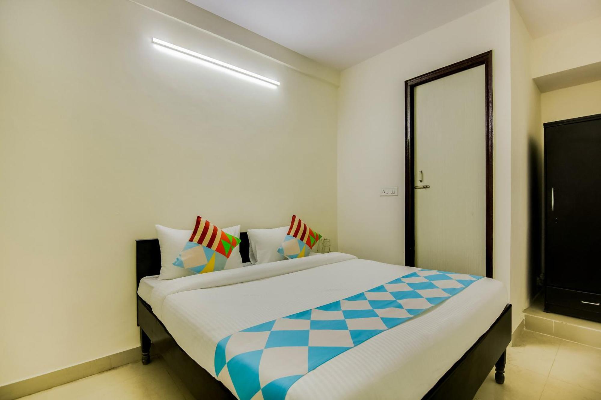 O Diamond Near Lotus Temple Guest house New Delhi
