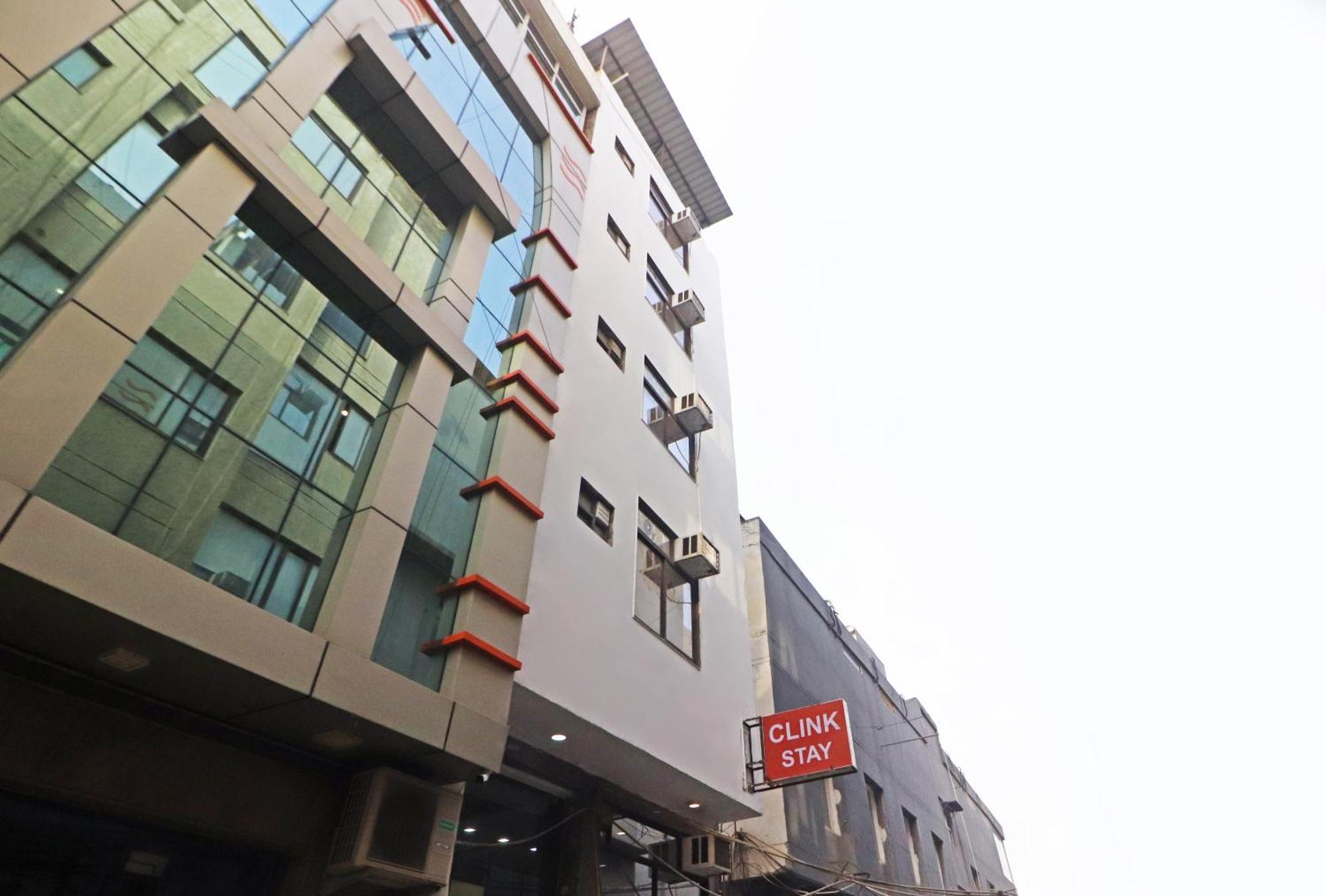 Clink Airport House -new Delhi 3*