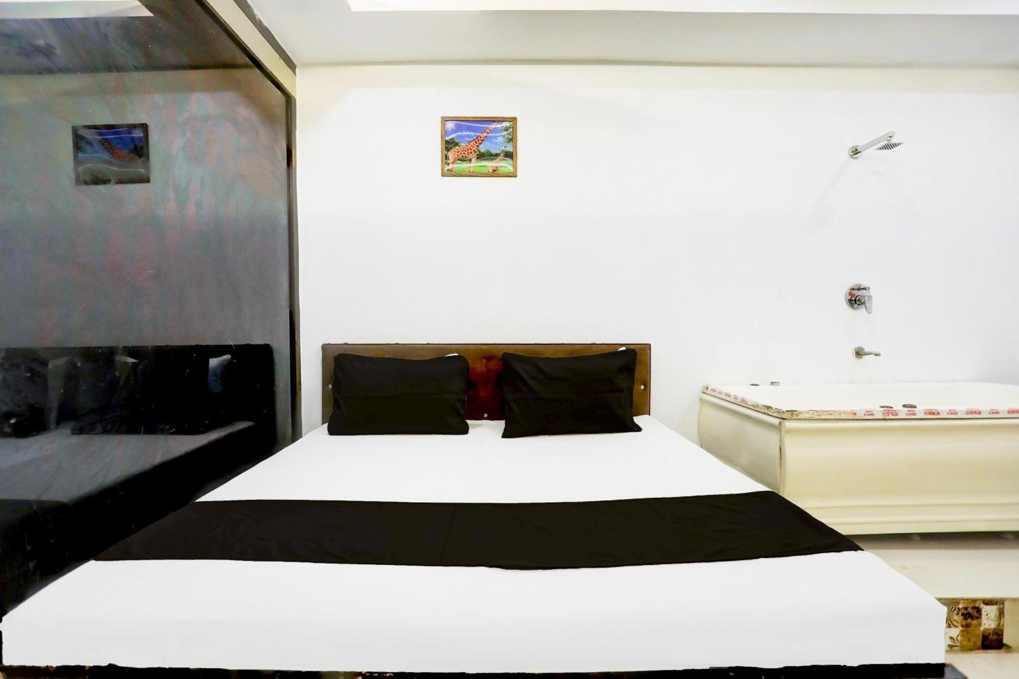 Hotel O Kashish Residency 4*