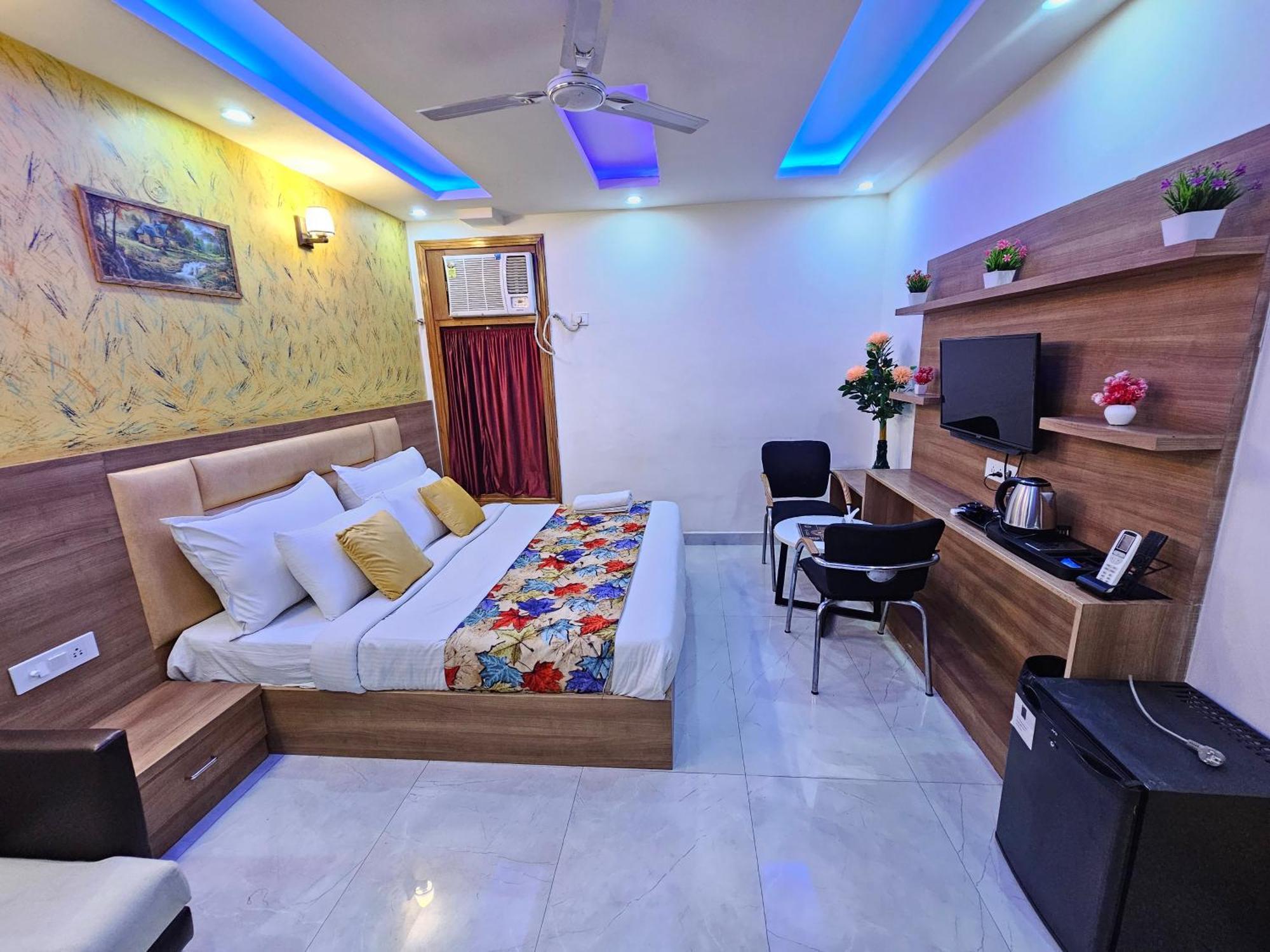 Hotel Grand Tucasa Near International Airport 4*
