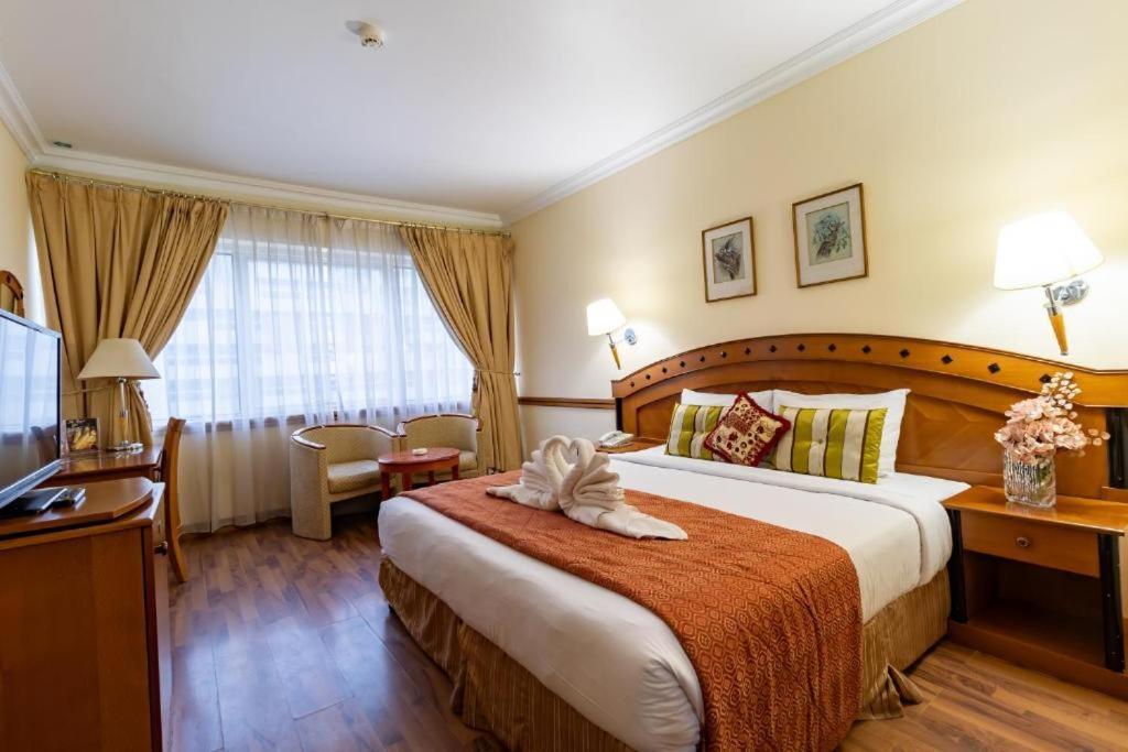 Grand Tucasa Near International Airport Hotel