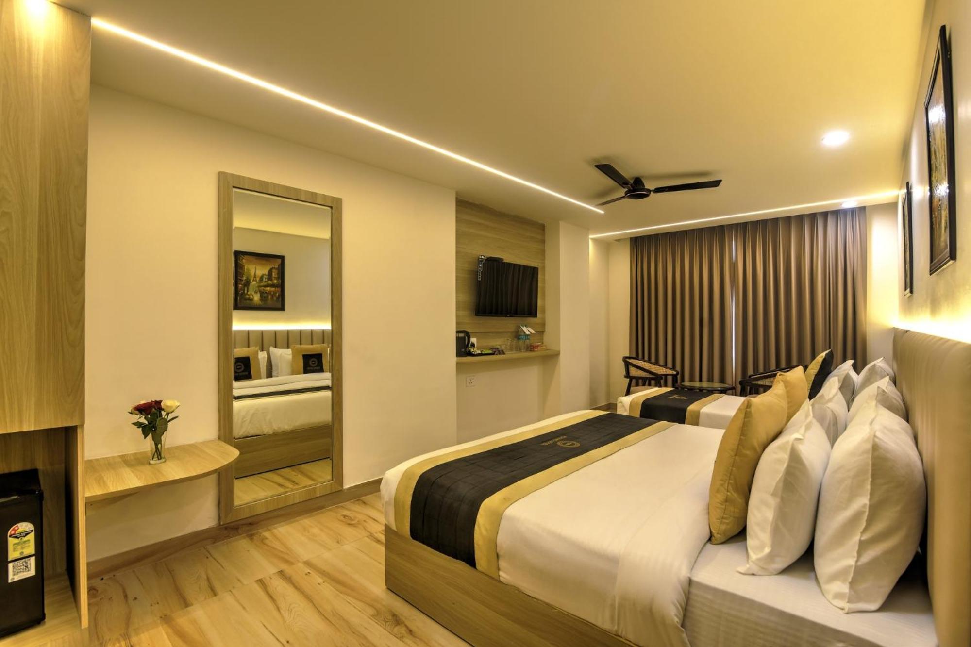 Foxoso Venue Hotel, Delhi Airport 4* New Delhi