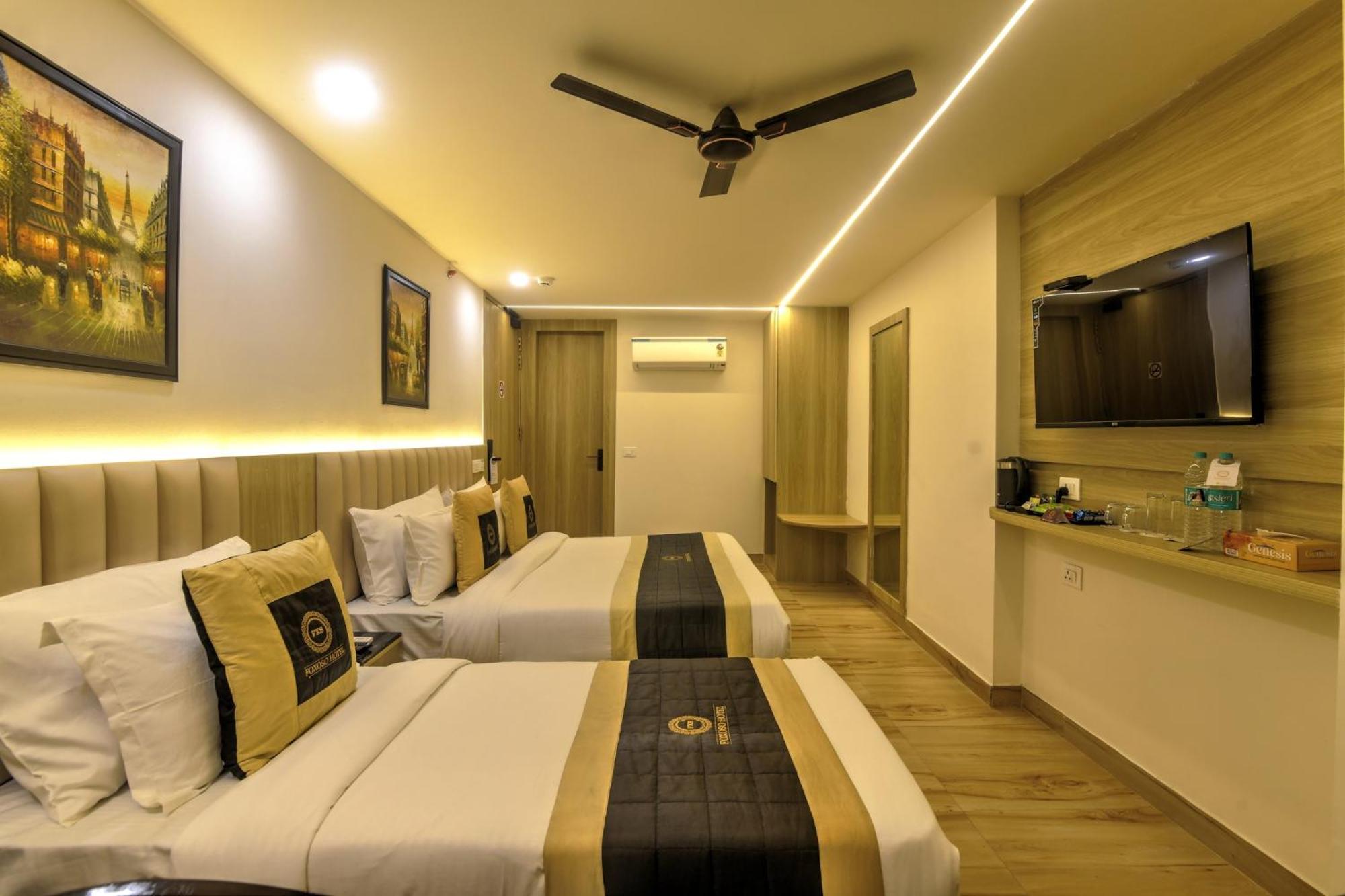 Hotel Foxoso Venue Hotel, Delhi Airport New Delhi