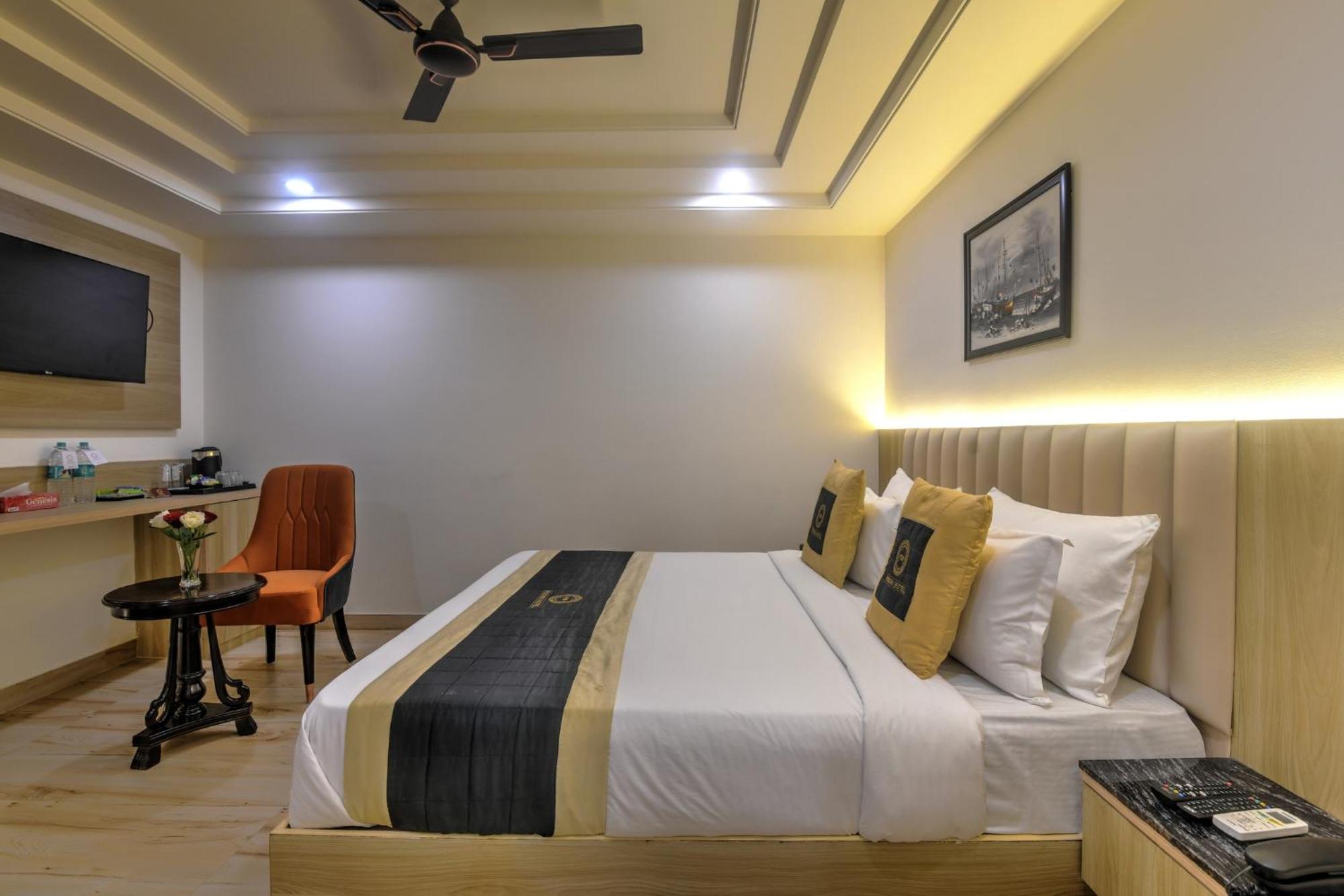 Hotel Foxoso Venue Hotel, Delhi Airport New Delhi
