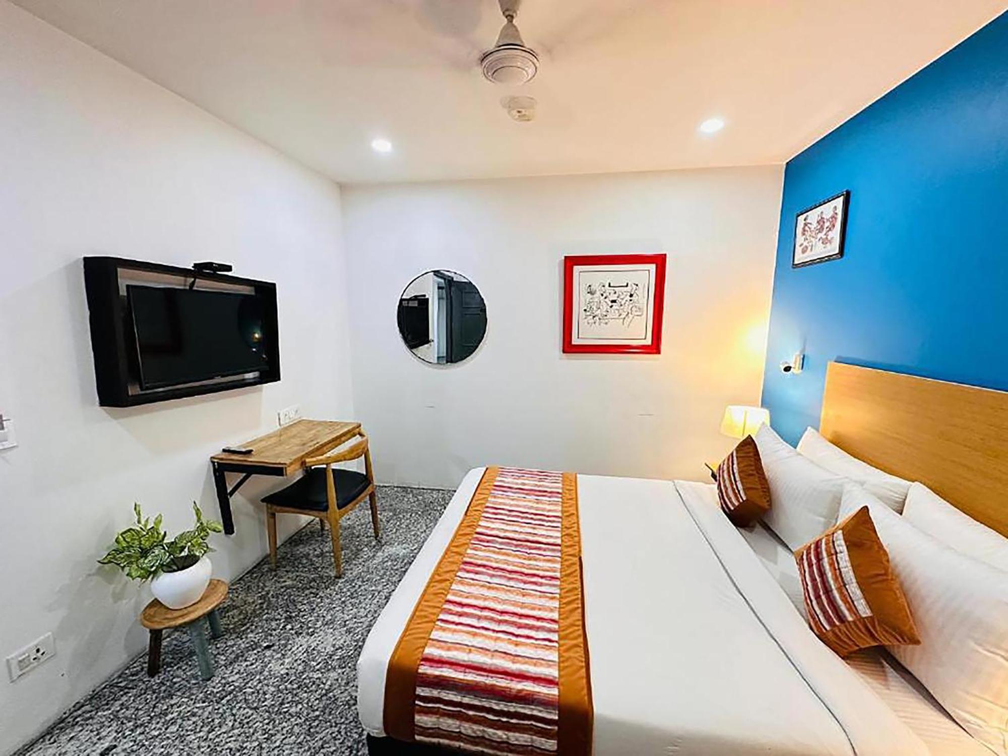 Hotel Golden Saffron By Qotel-punjabi Bagh Nova Deli