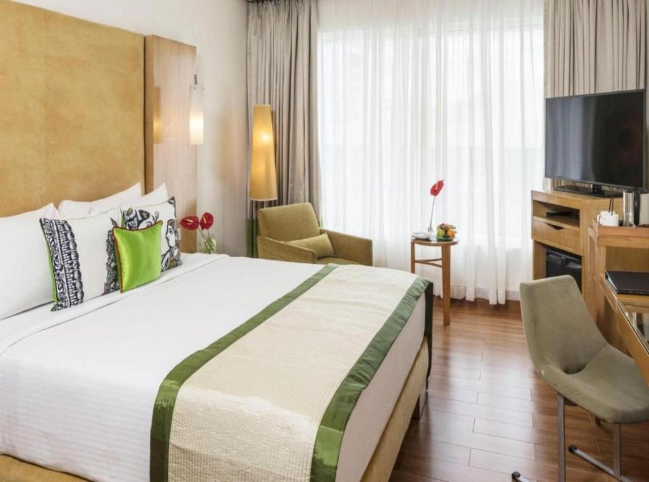 Rosewood Near Delhi Airport Hotel