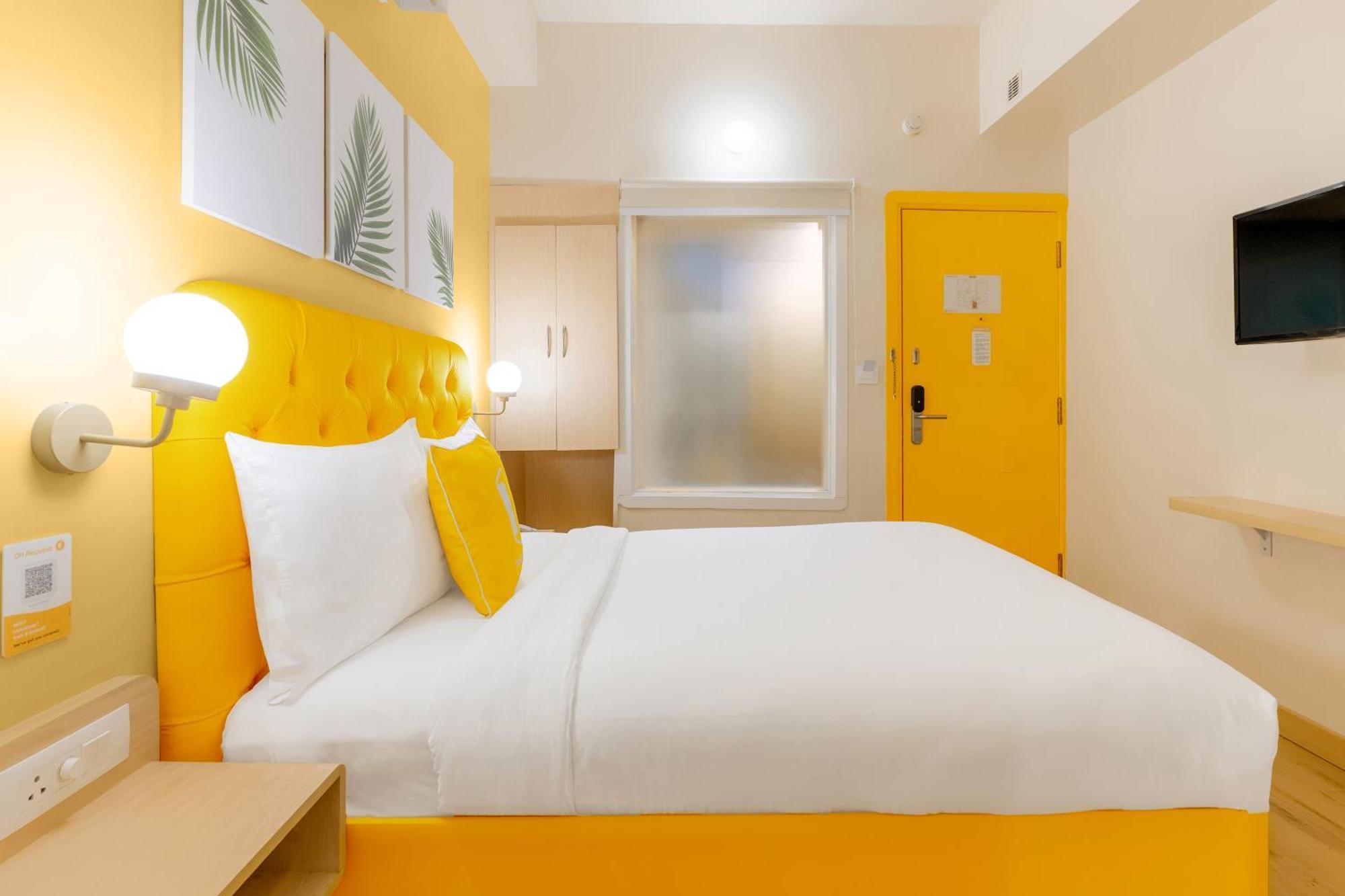Bloom - Cr Park Hotel New Delhi