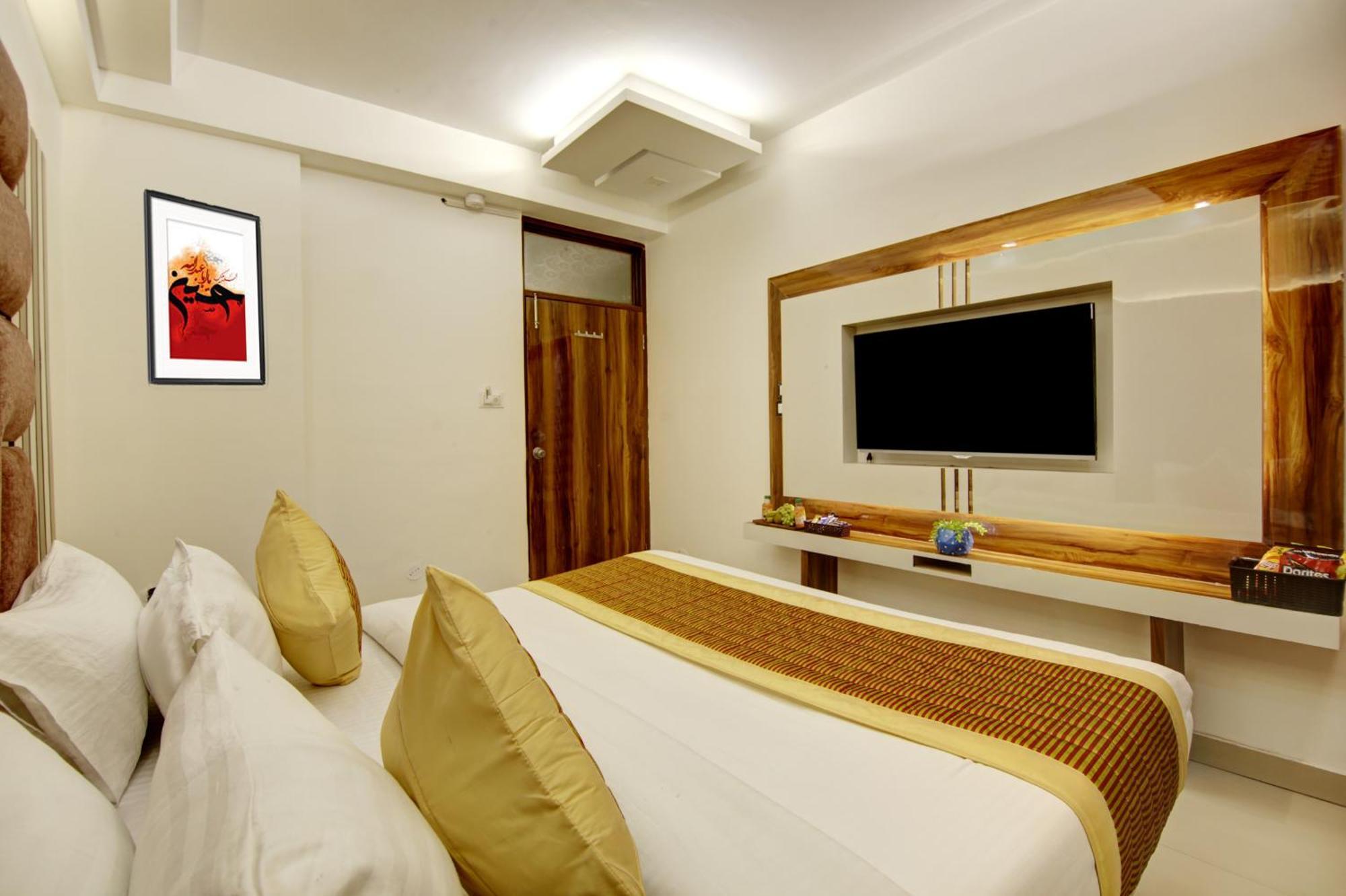 Hotel Hotel Star Villa - Front Of New Delhi Railway Station & 5 Minute From Connaught Place