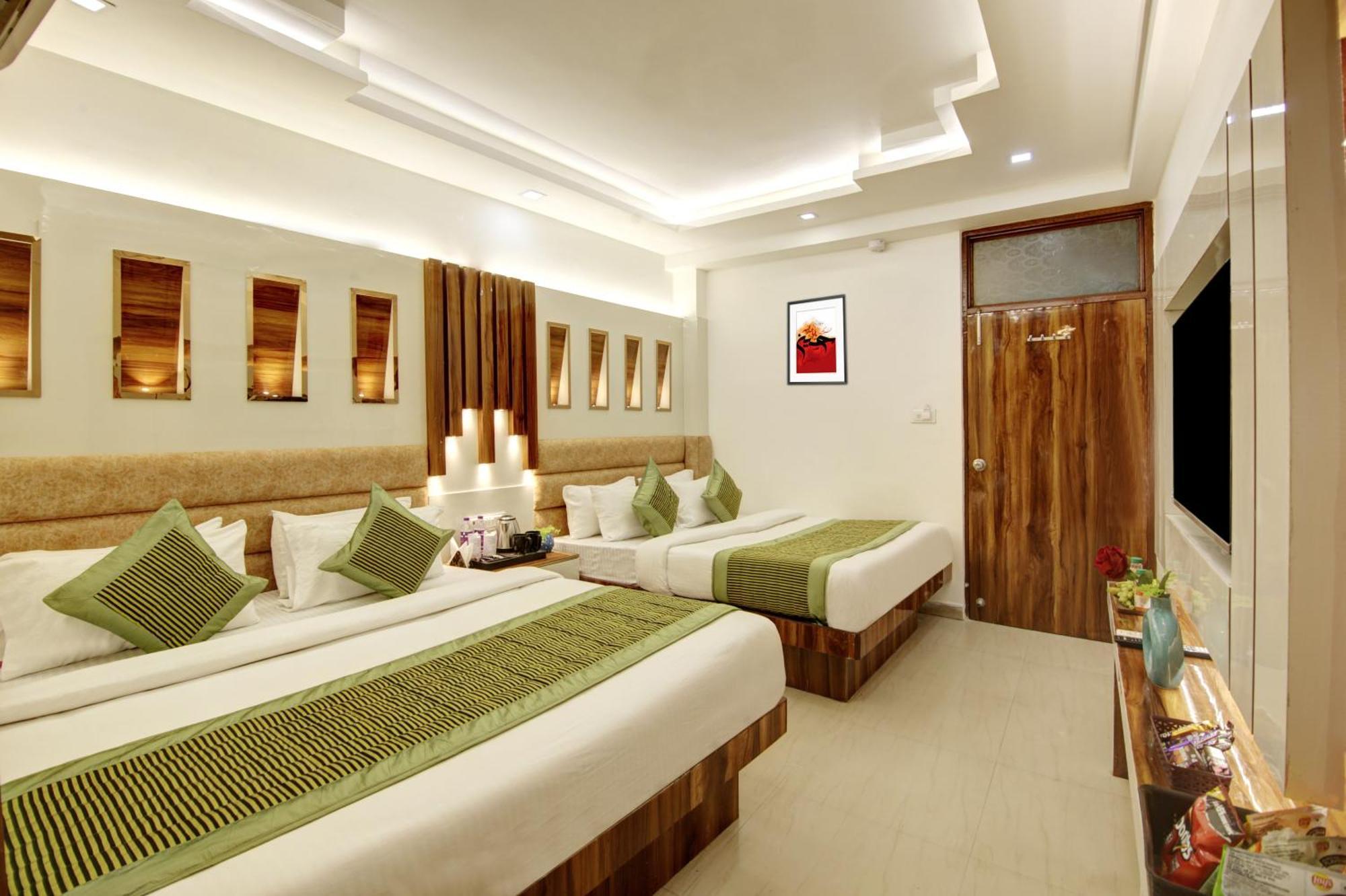 Hotel Star Villa - Front Of New Delhi Railway Station & 5 Minute From Connaught Place 4* New Delhi