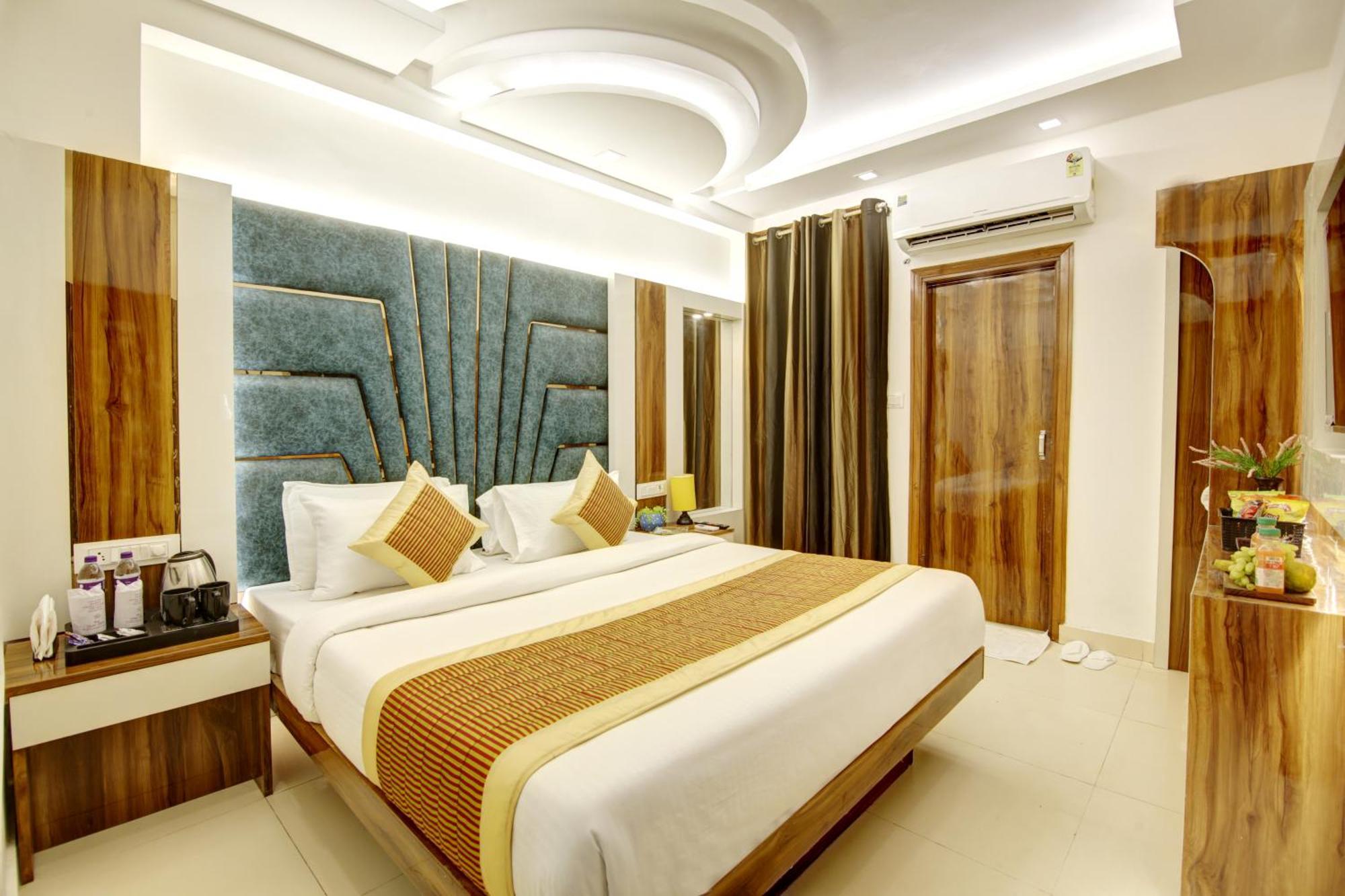 Hotel Star Villa - Front Of New Delhi Railway Station & 5 Minute From Connaught Place Hotel