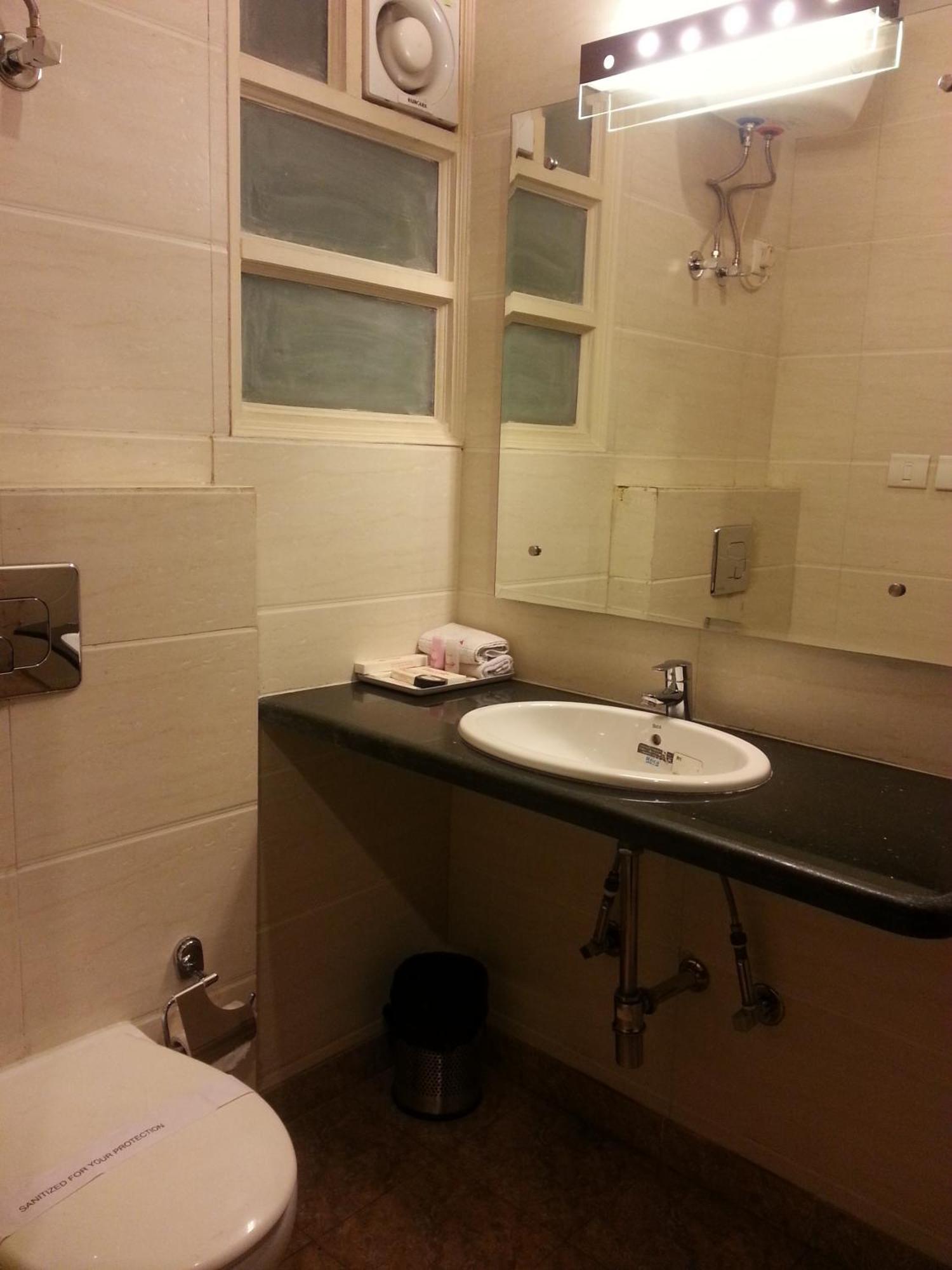 Hotel Arina 3*