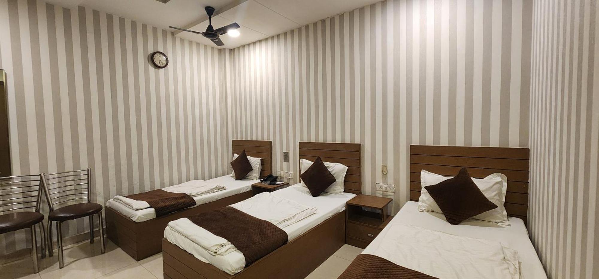 Arina 3* Delhi (National Capital Territory of India)