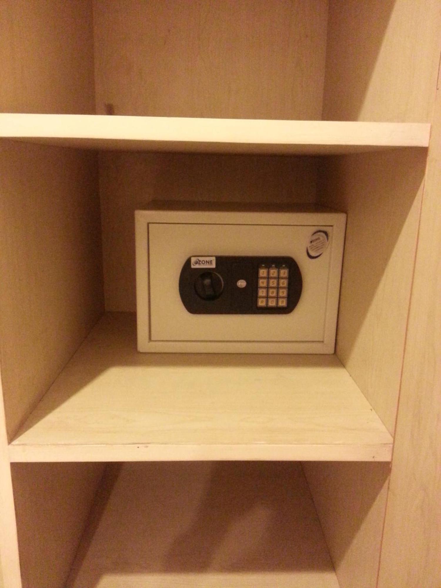 Hotel Arina 3*