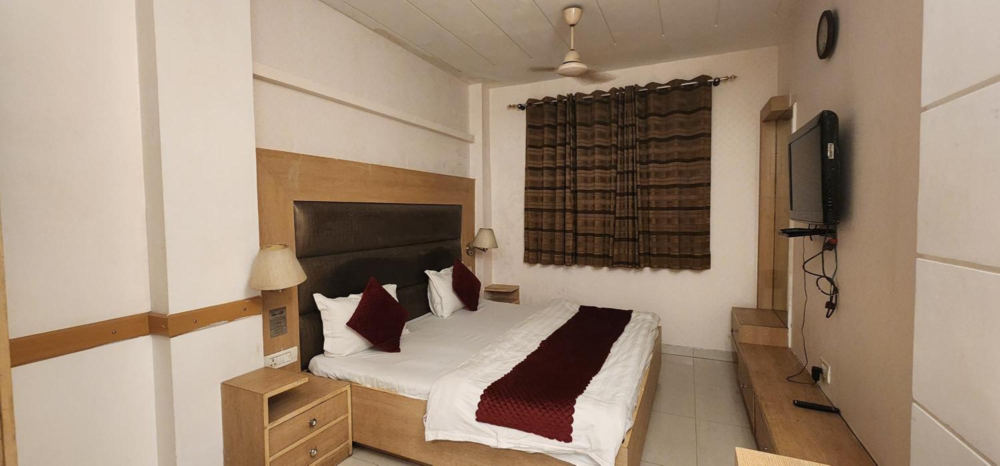 Hotel Arina Delhi (National Capital Territory of India)