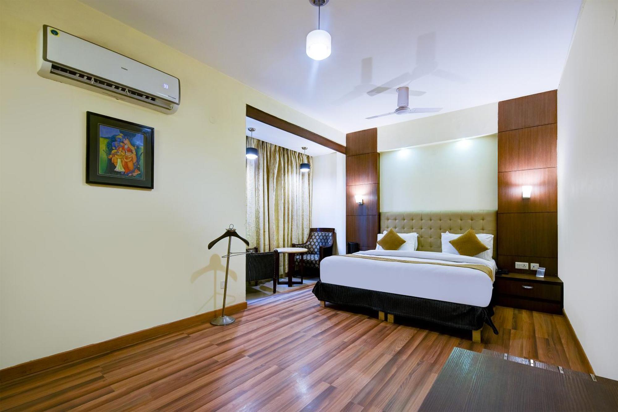 The Pamposh Hotel