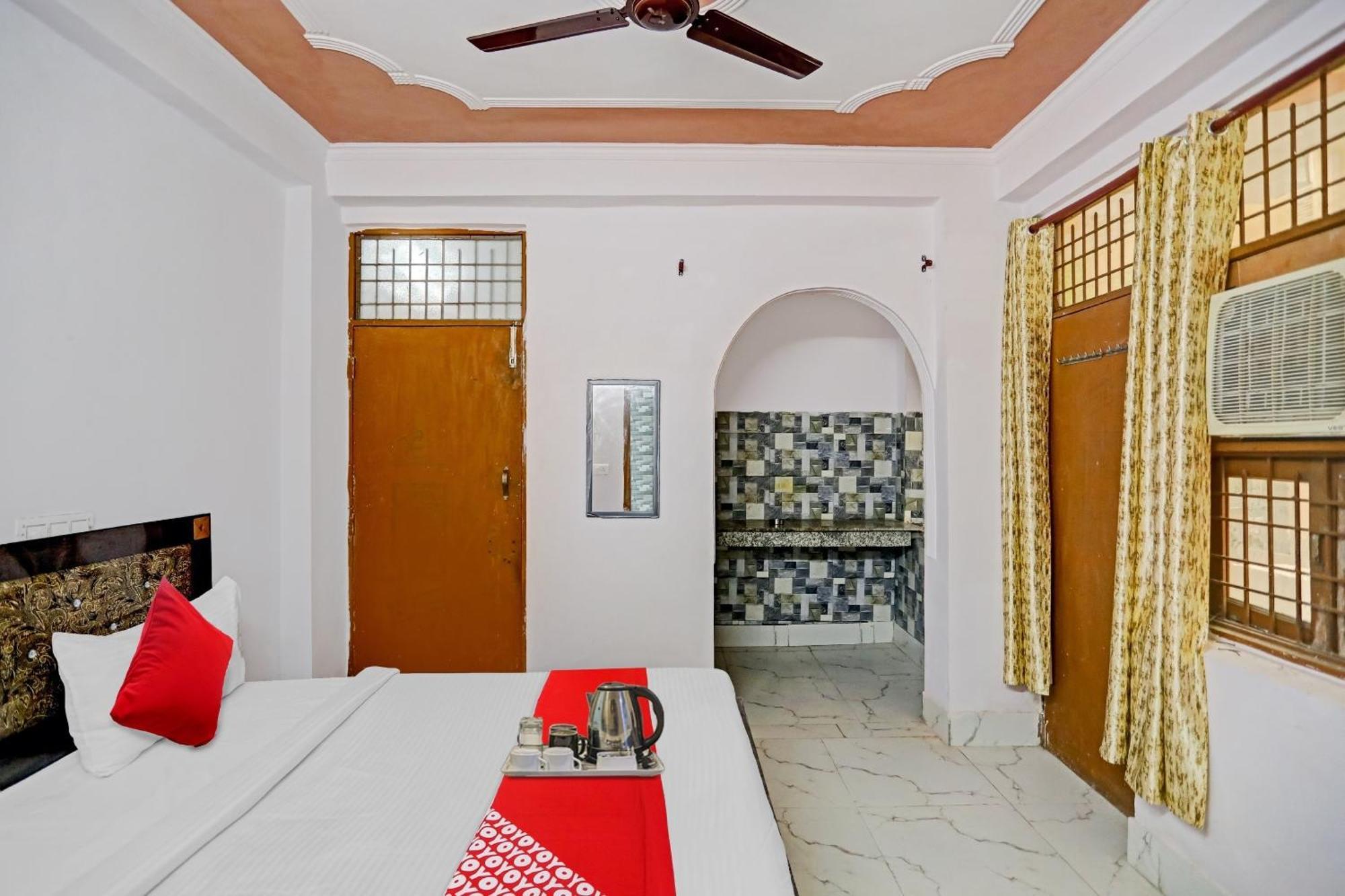 Hotel O Royal 3*