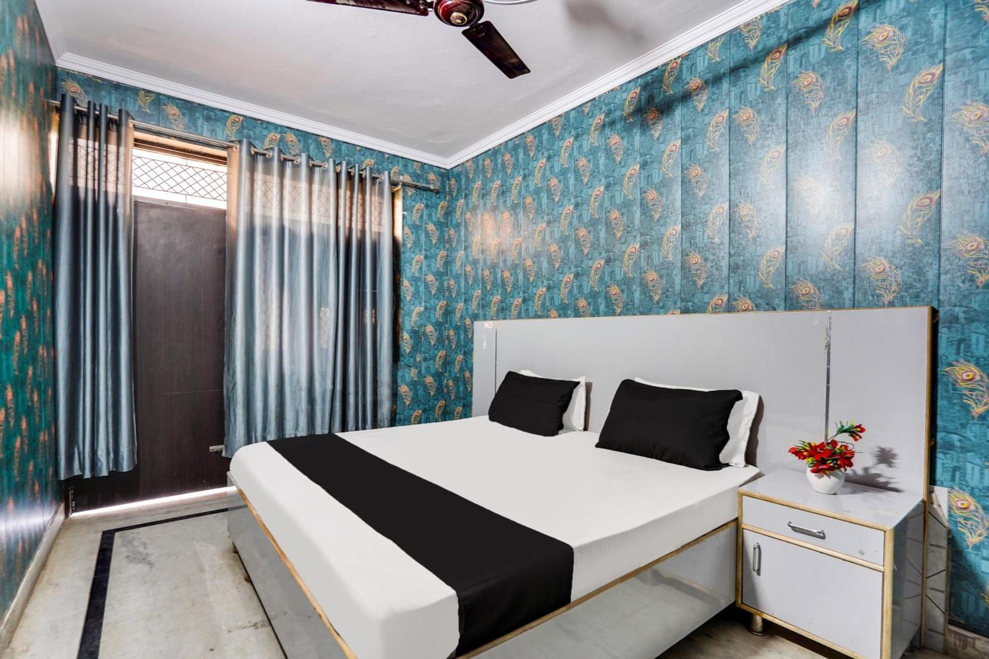Hotel Super O R S Residency