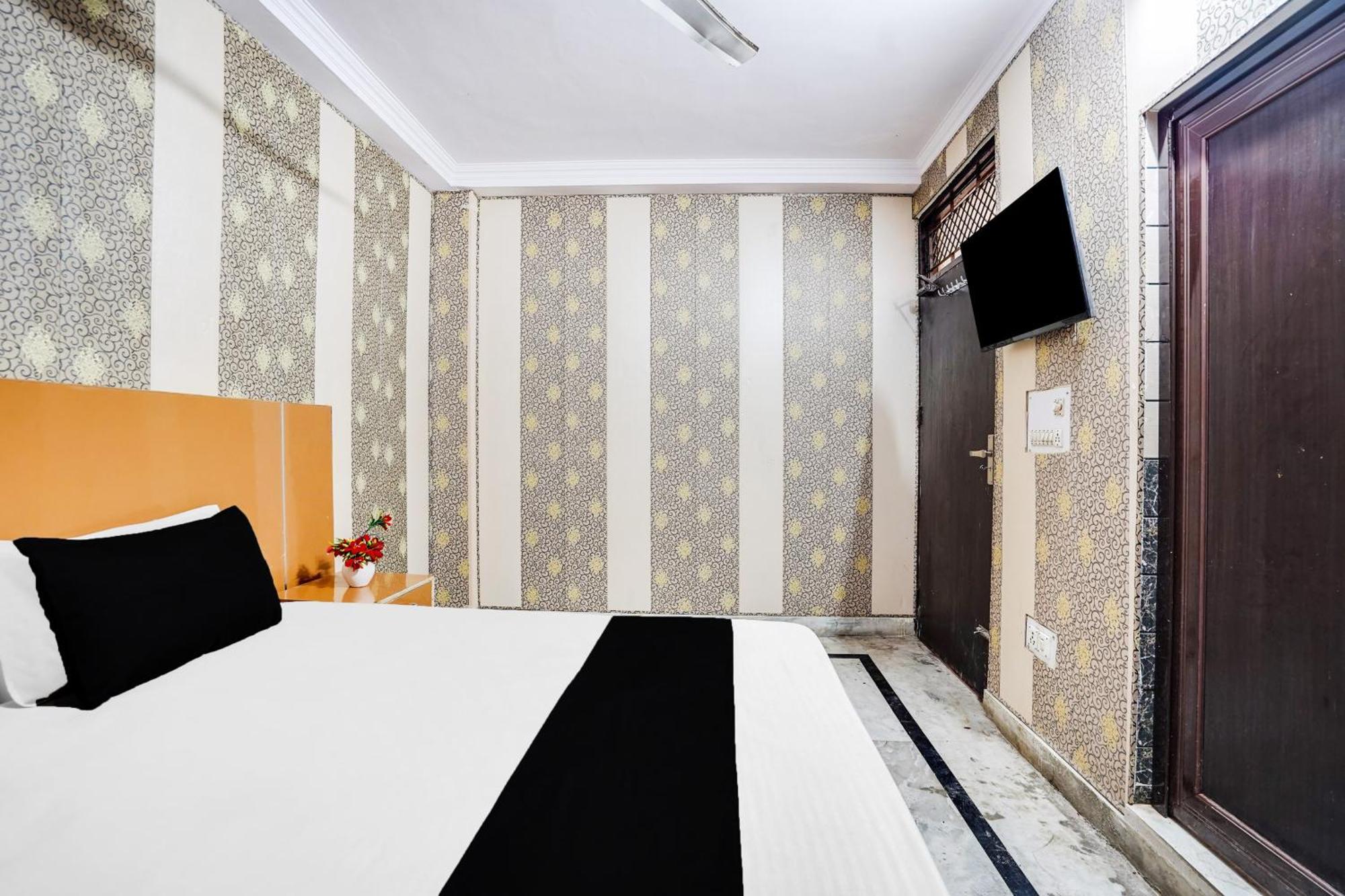 Super O R S Residency Hotel 4*