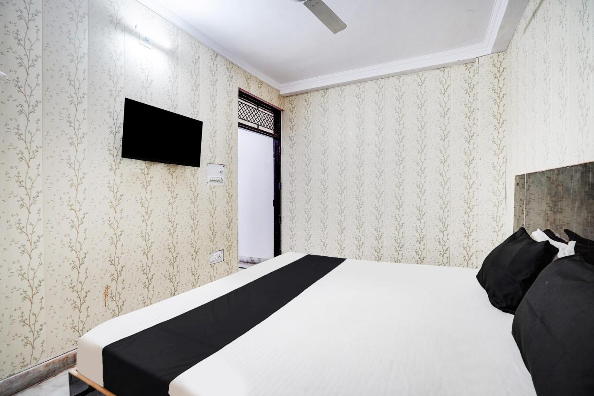 Super O R S Residency Hotel 4*