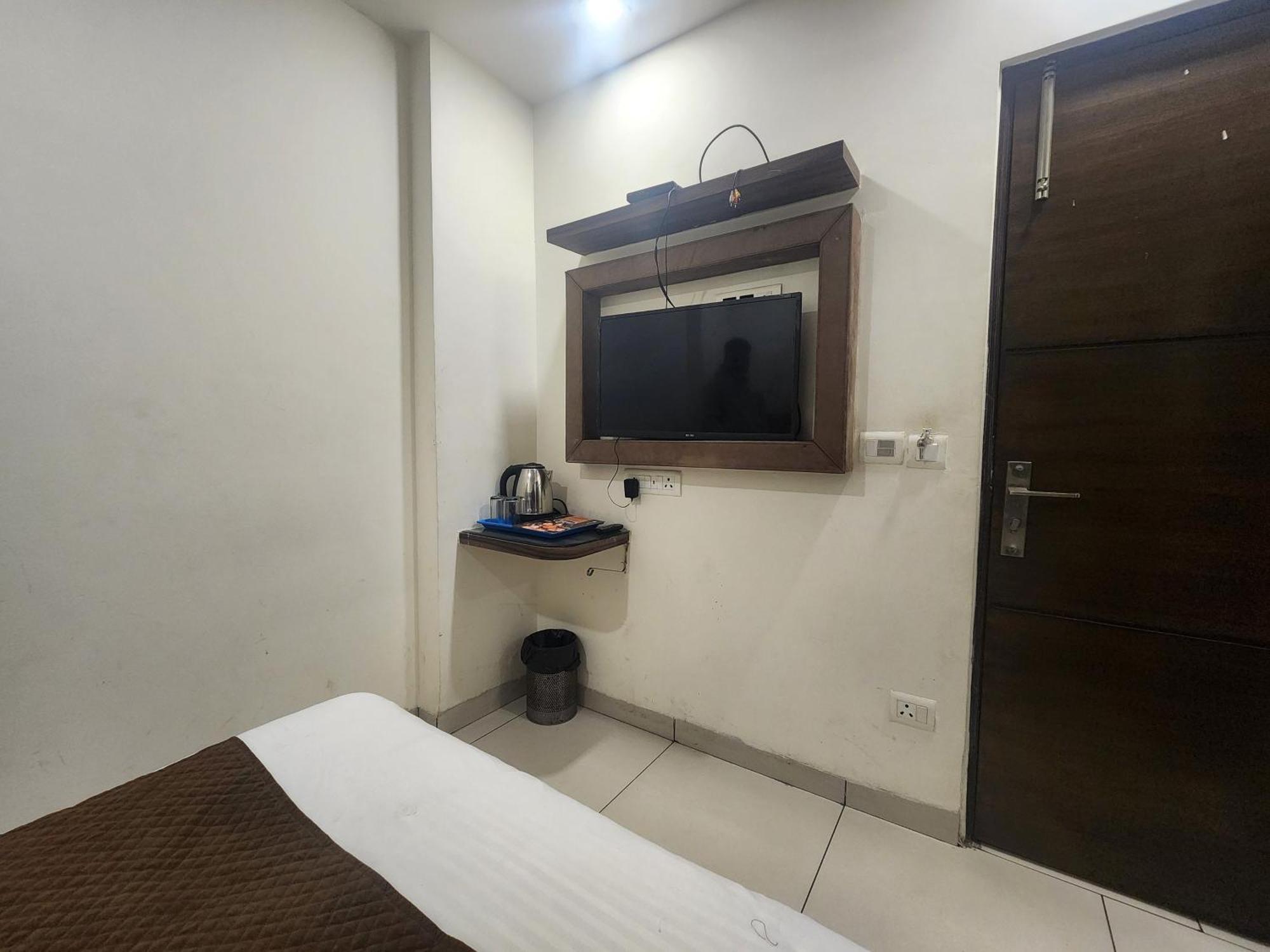 Hotel Merry Gold 3*