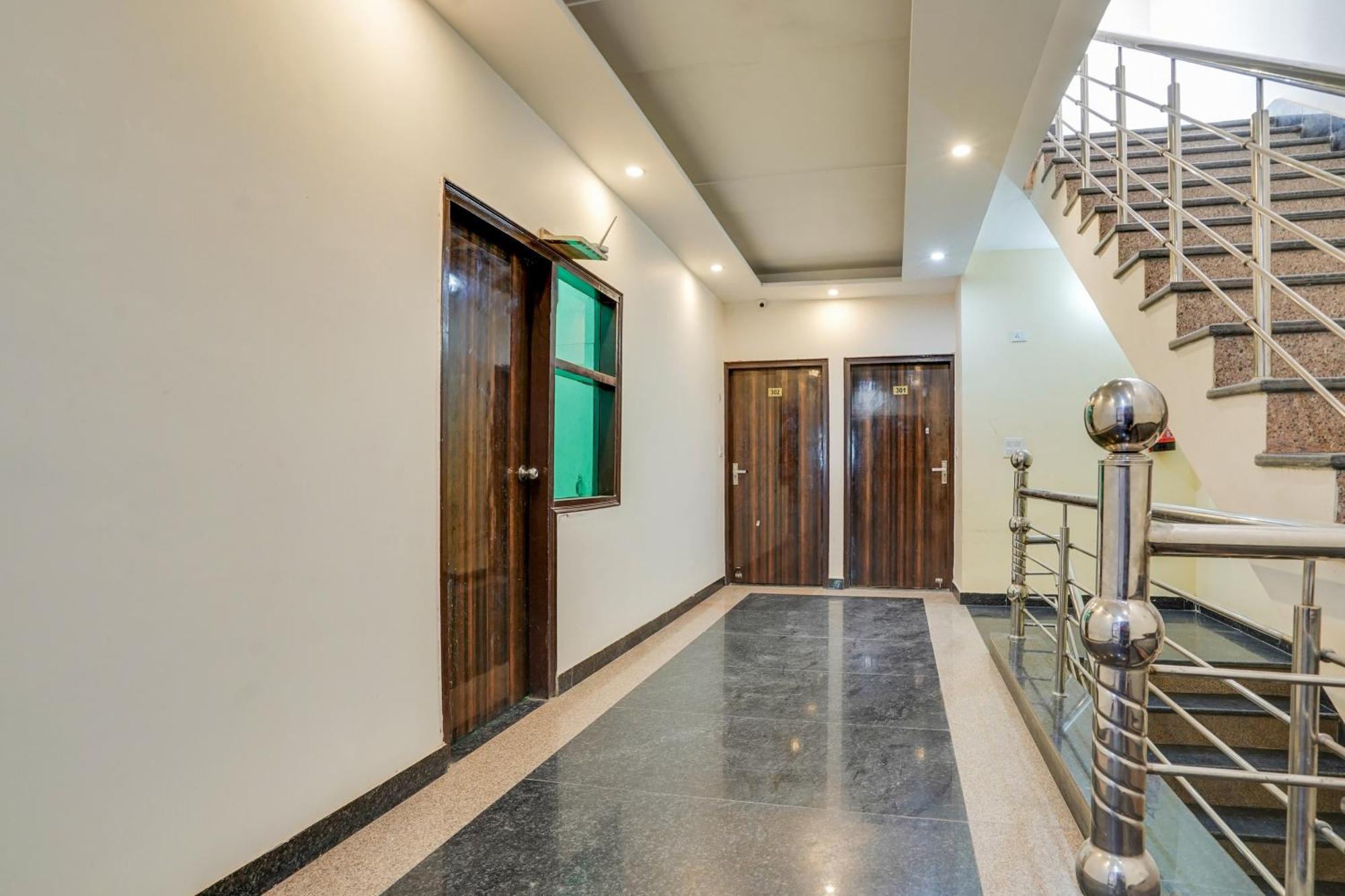 O Tavish New Delhi