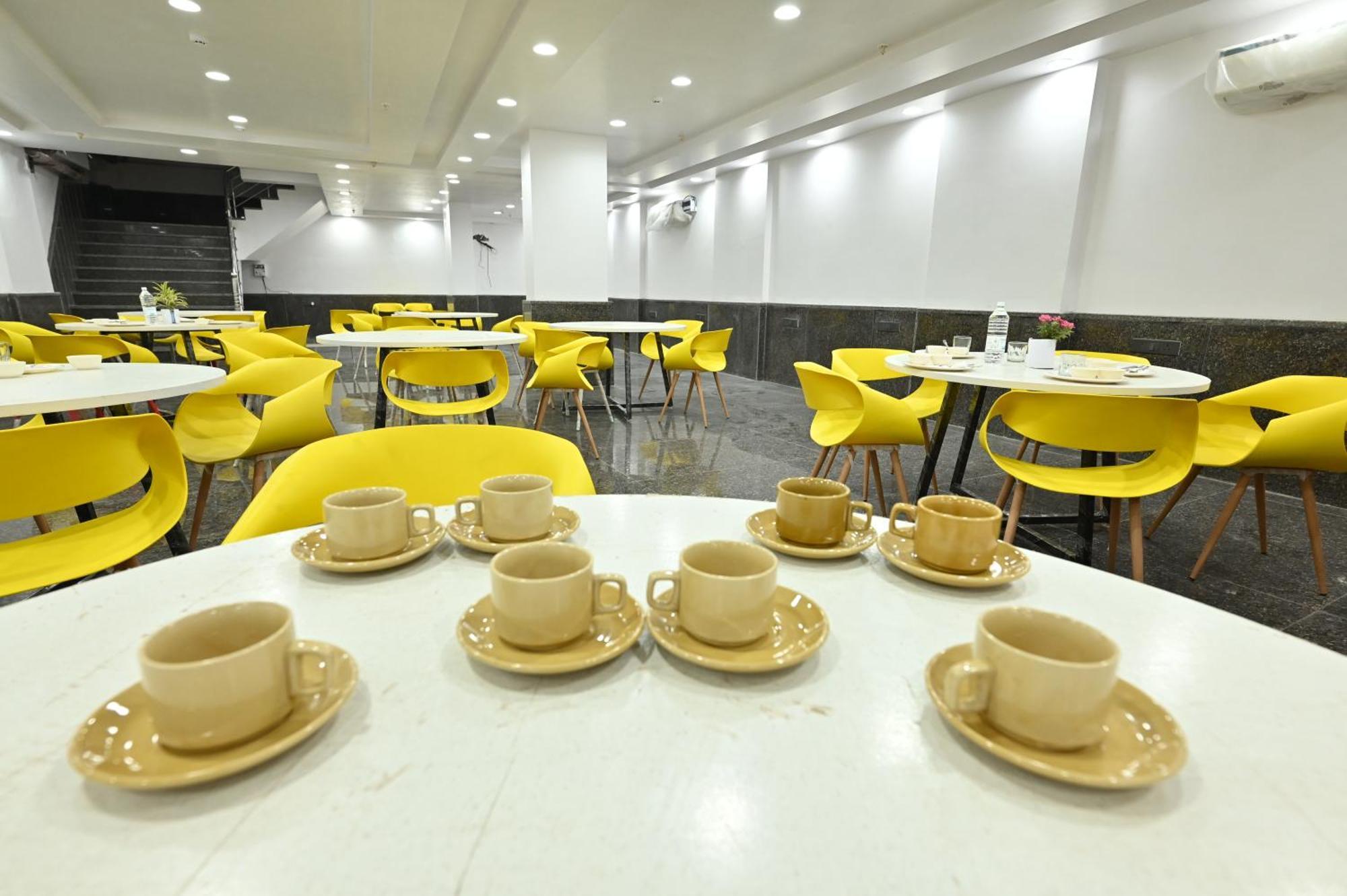 Down Town Paschim Vihar 3* Delhi (National Capital Territory of India)