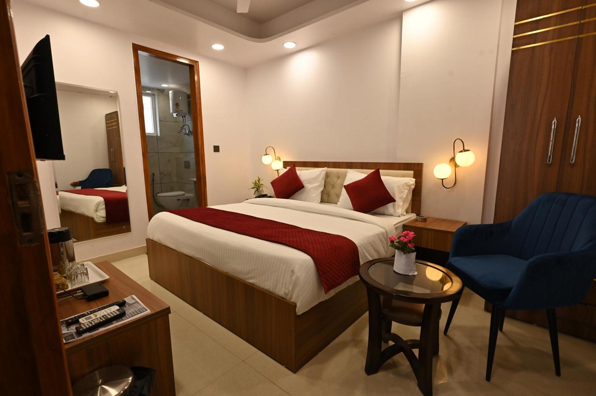 Down Town Paschim Vihar Hotel Delhi (National Capital Territory of India)